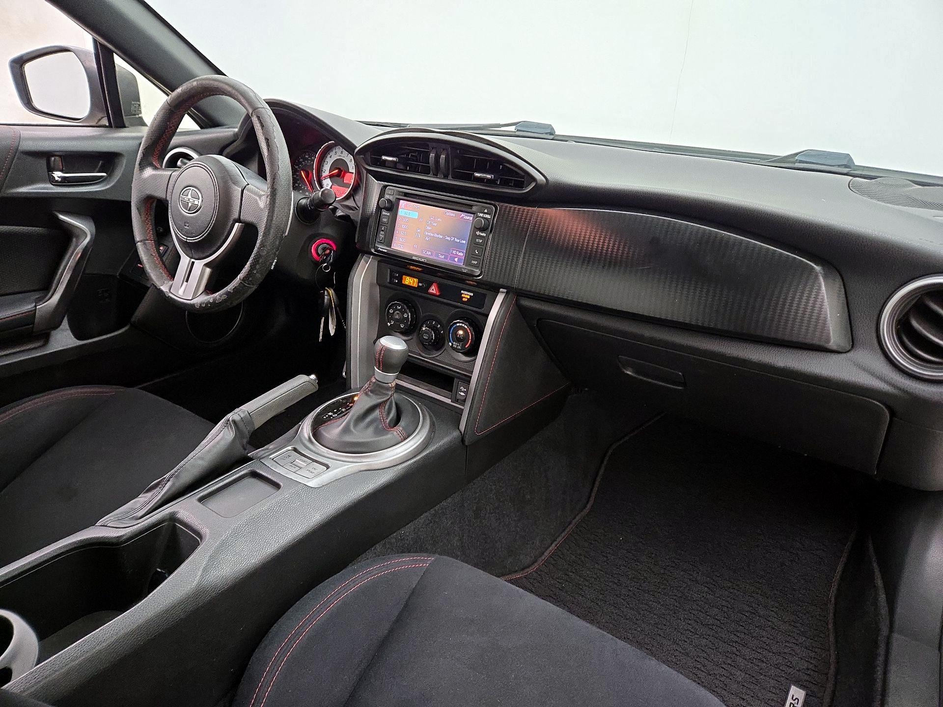 Thumbnail: 2014 Scion FR-S - 9