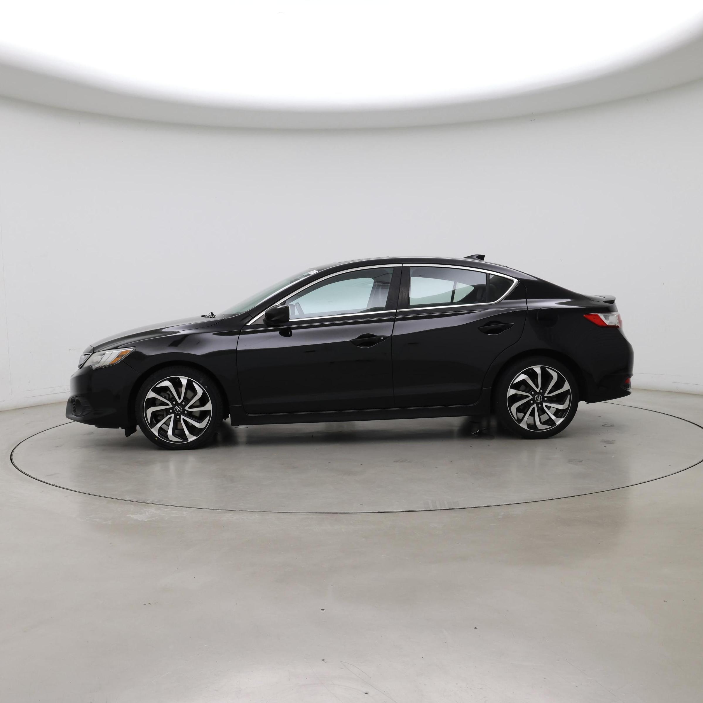 Thumbnail: 2018 Acura ILX - 3