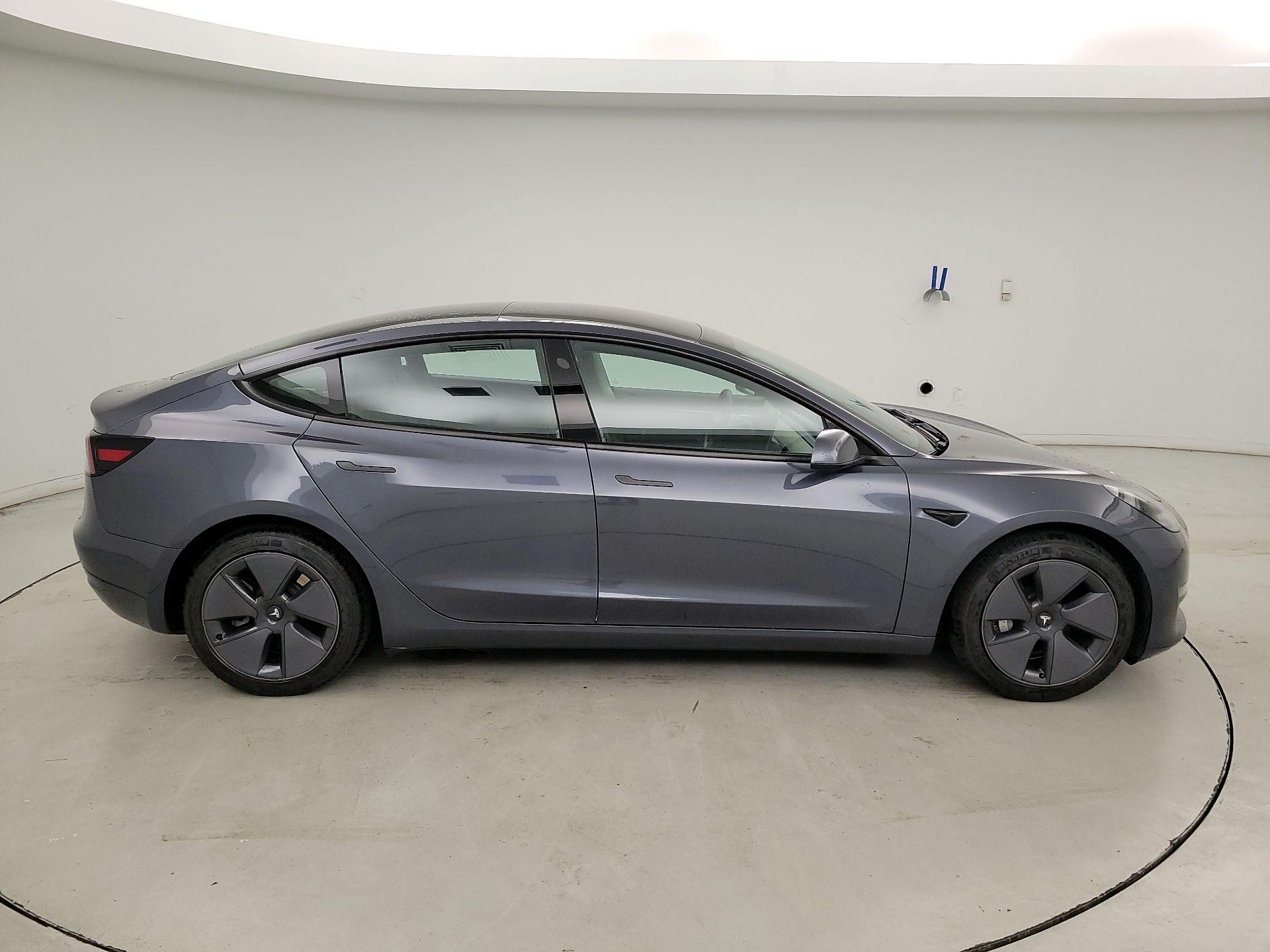 Thumbnail: 2023 Tesla Model 3 - 4