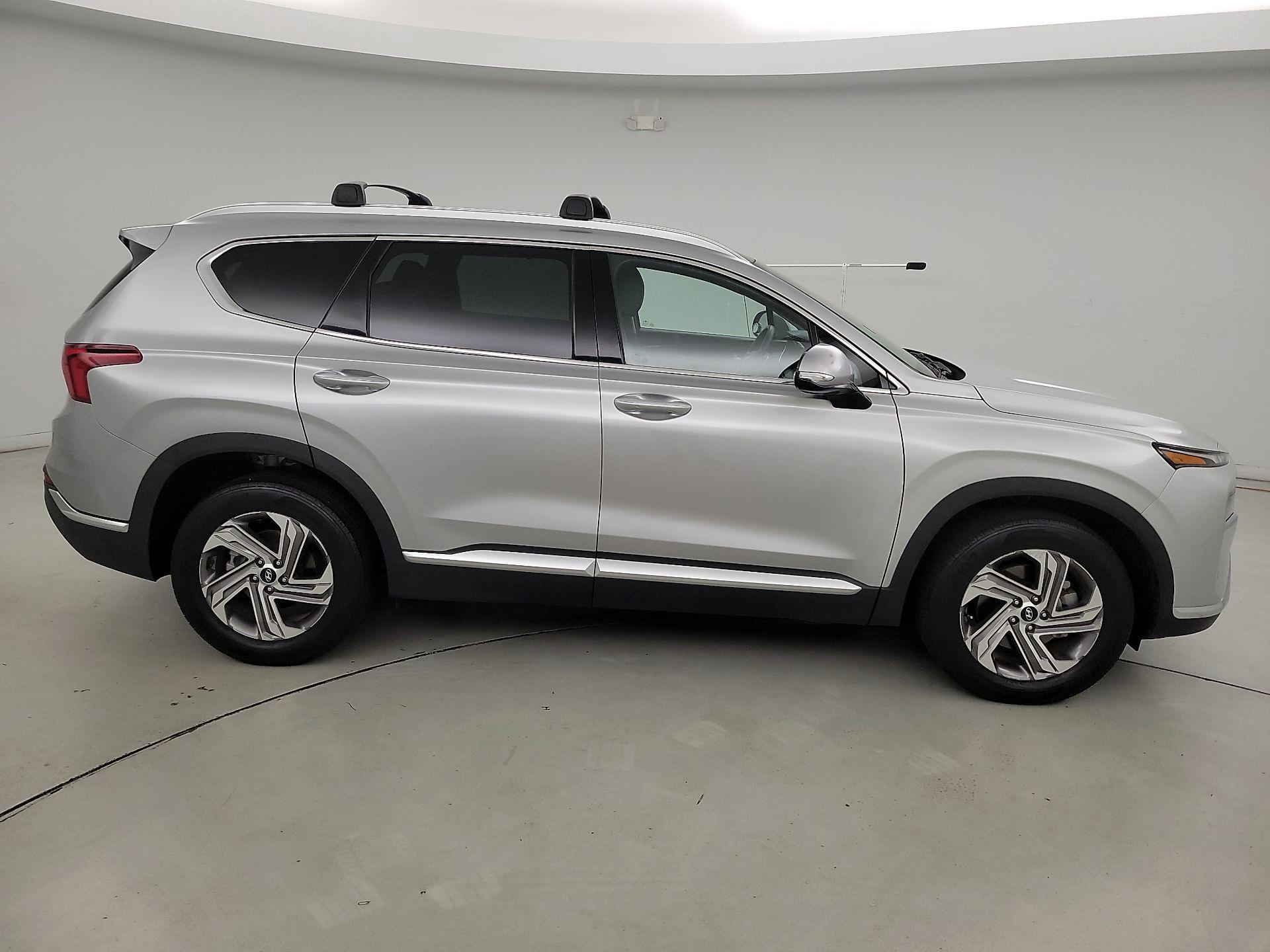 Thumbnail: 2022 Hyundai Santa Fe - 4