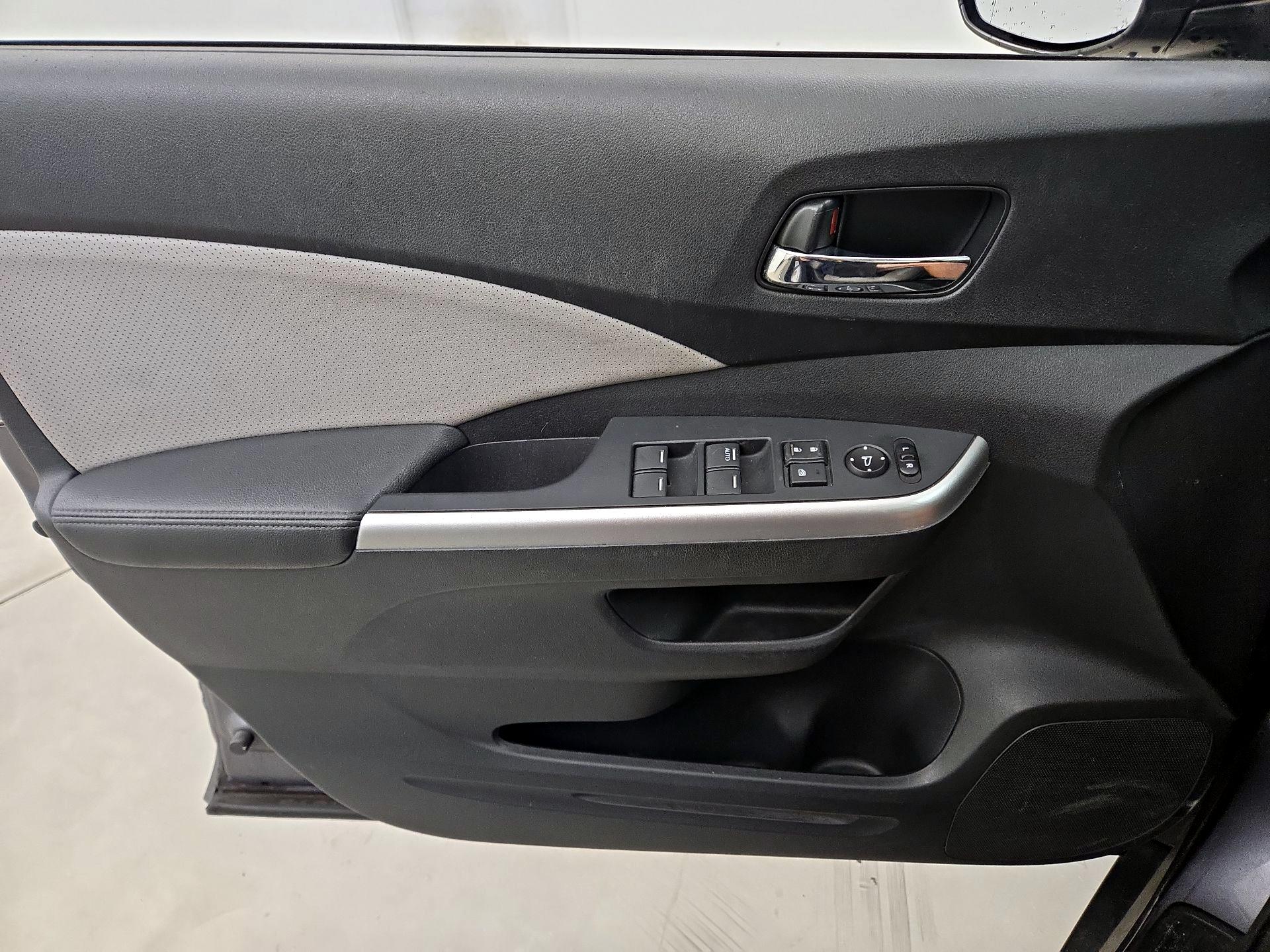 Thumbnail: 2016 Honda CR-V - 12