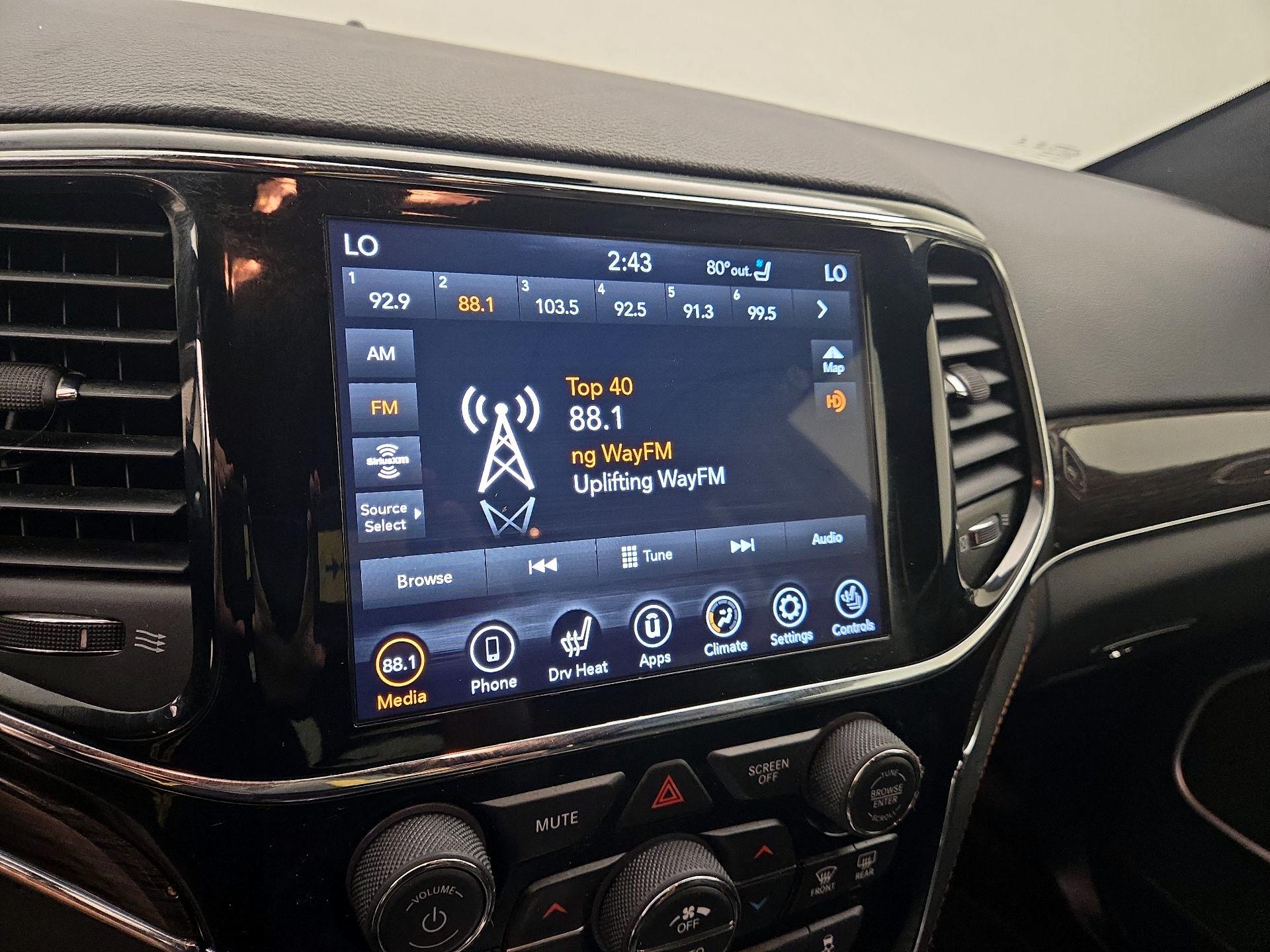 Thumbnail: 2020 Jeep Grand Cherokee - 15