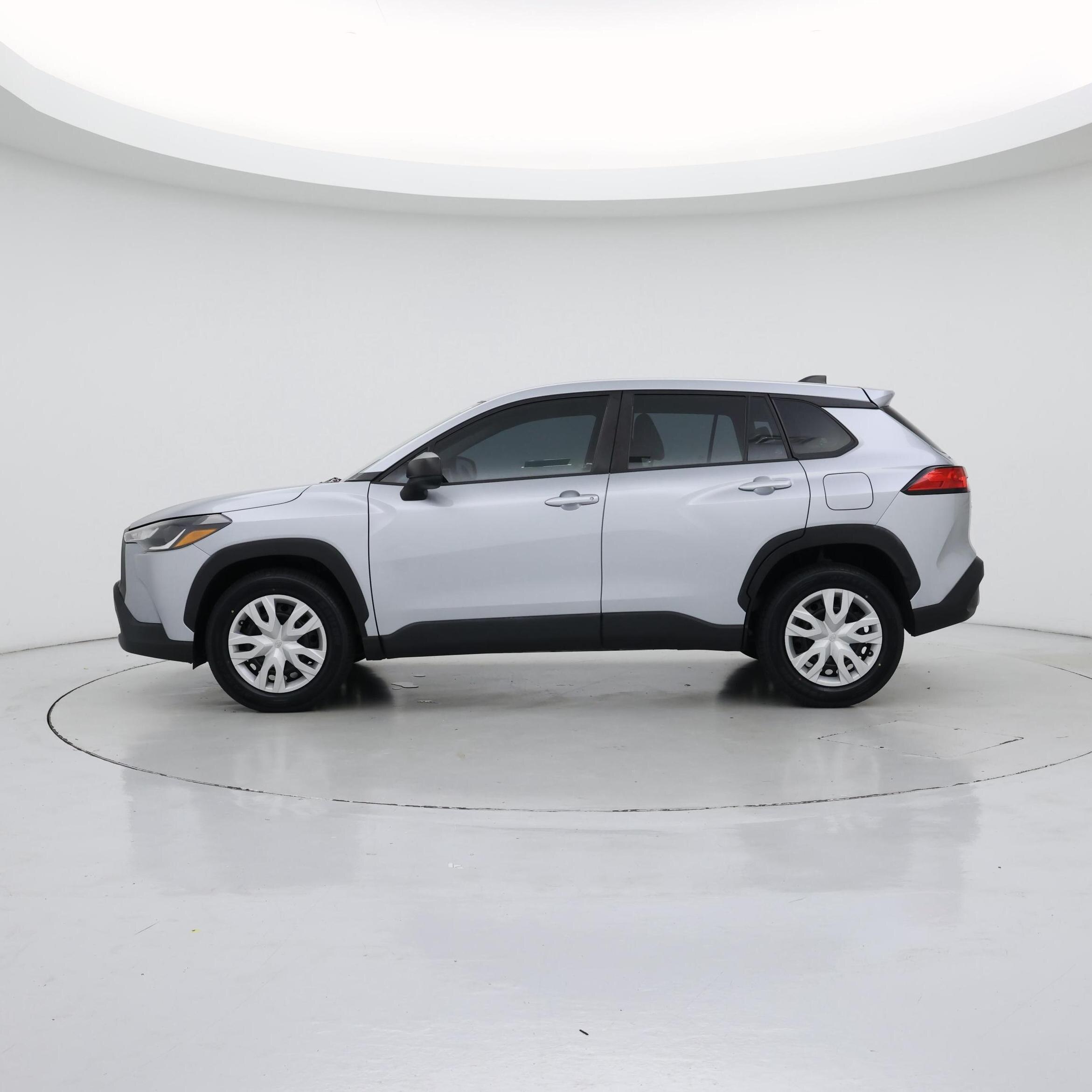 Thumbnail: 2022 Toyota Corolla Cross - 3