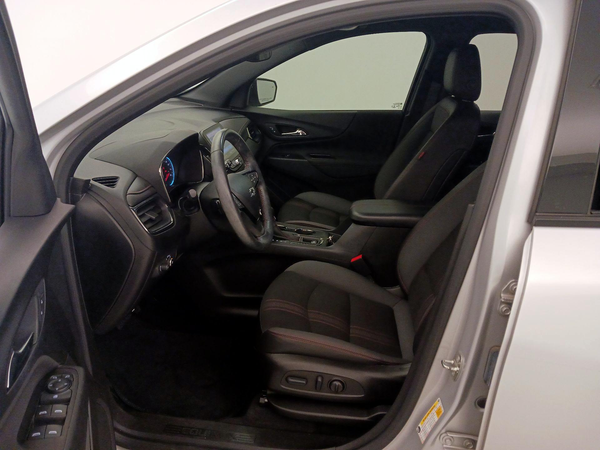 Thumbnail: 2022 Chevrolet Equinox - 11