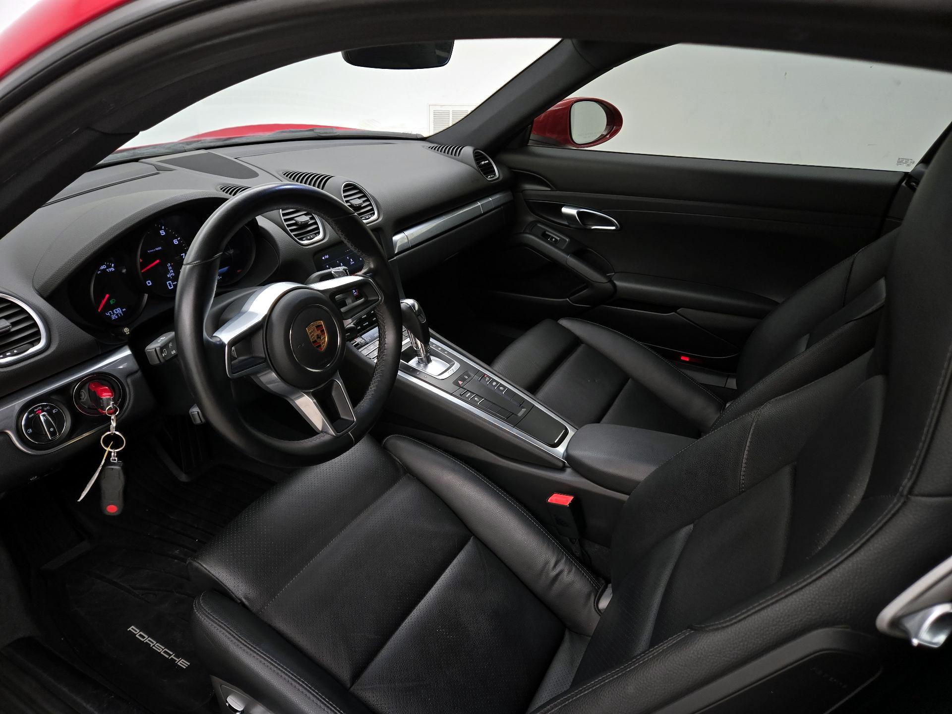 Thumbnail: 2019 Porsche 718 Cayman - 11
