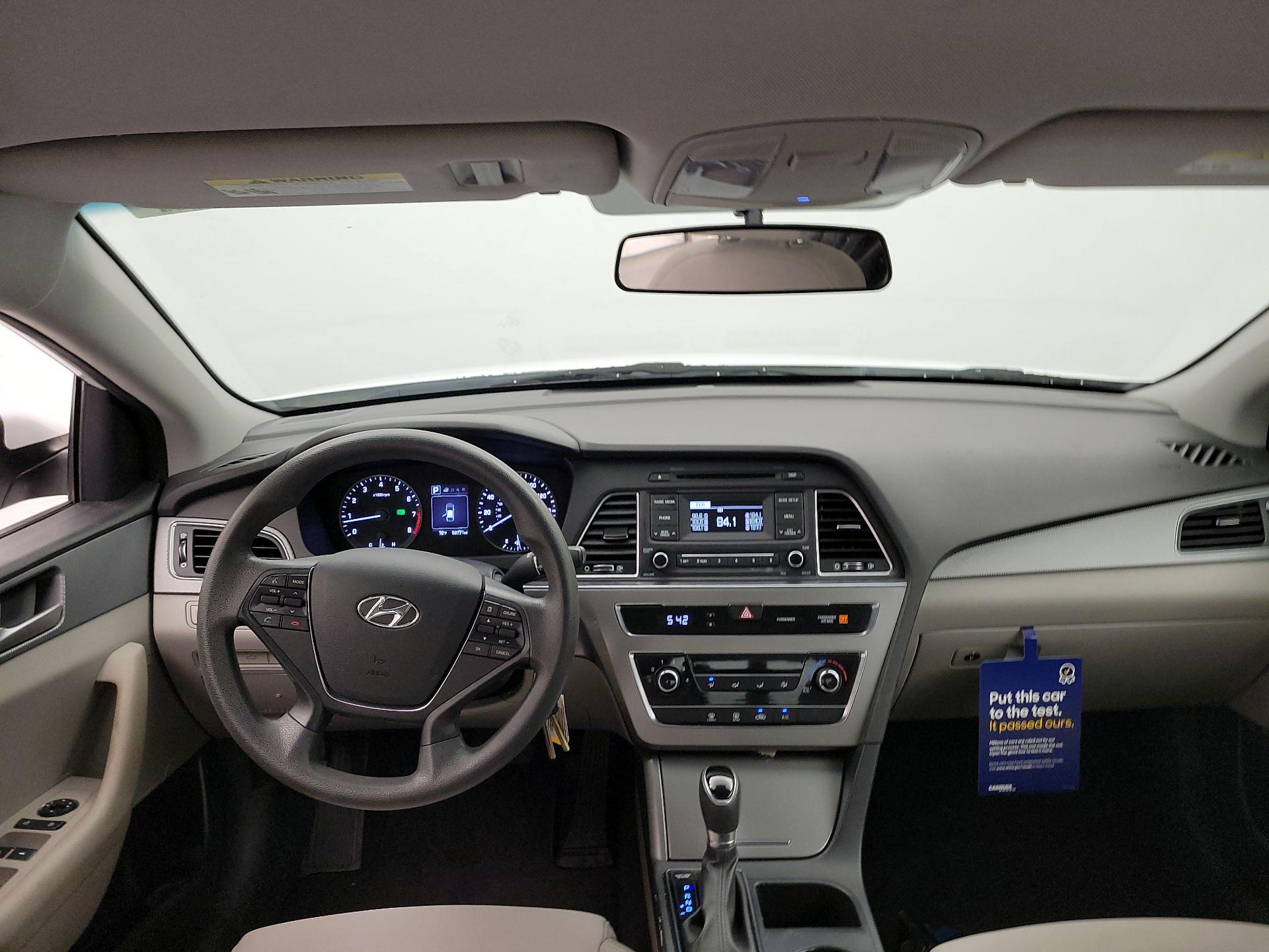 Thumbnail: 2017 Hyundai Sonata - 9