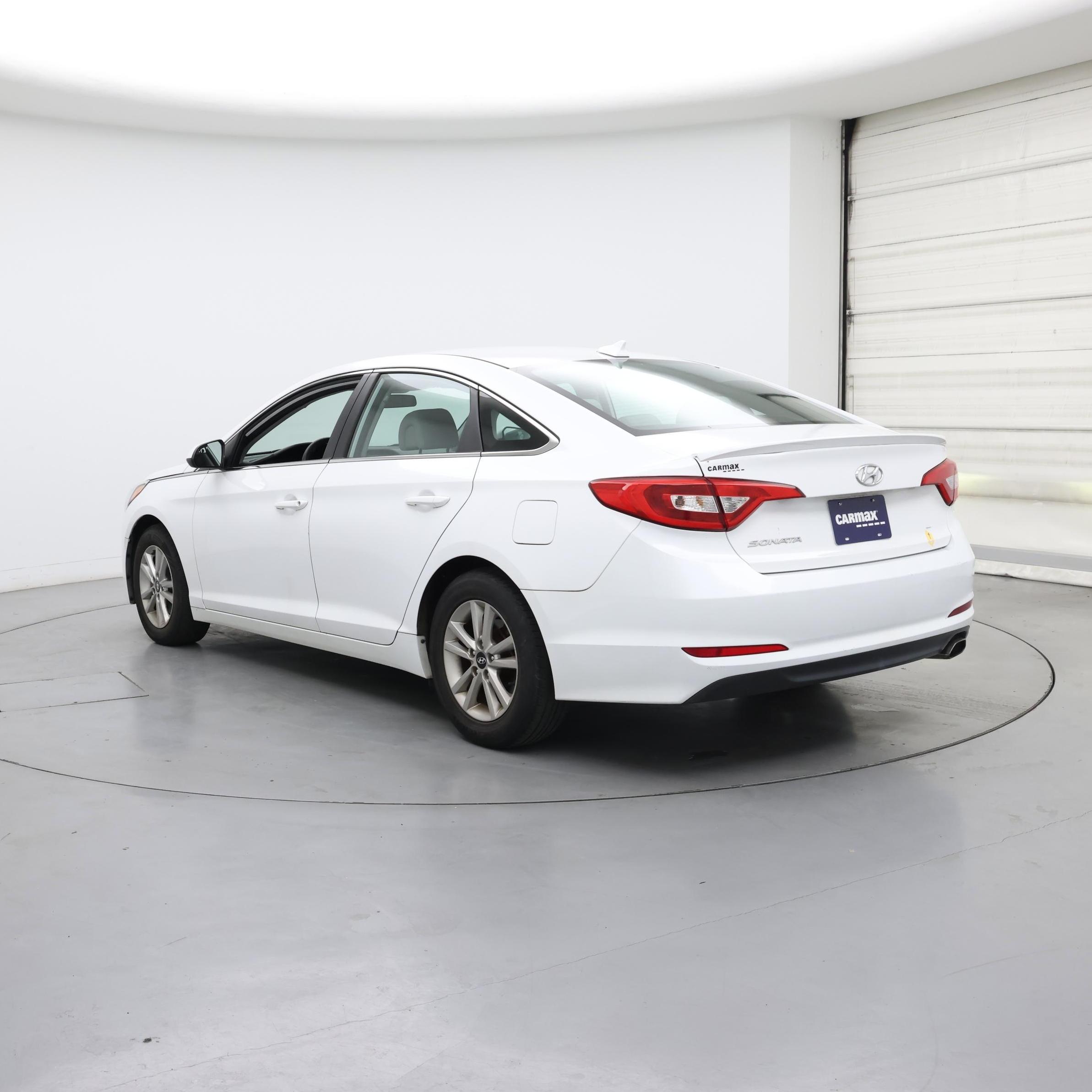 Thumbnail: 2017 Hyundai Sonata - 2