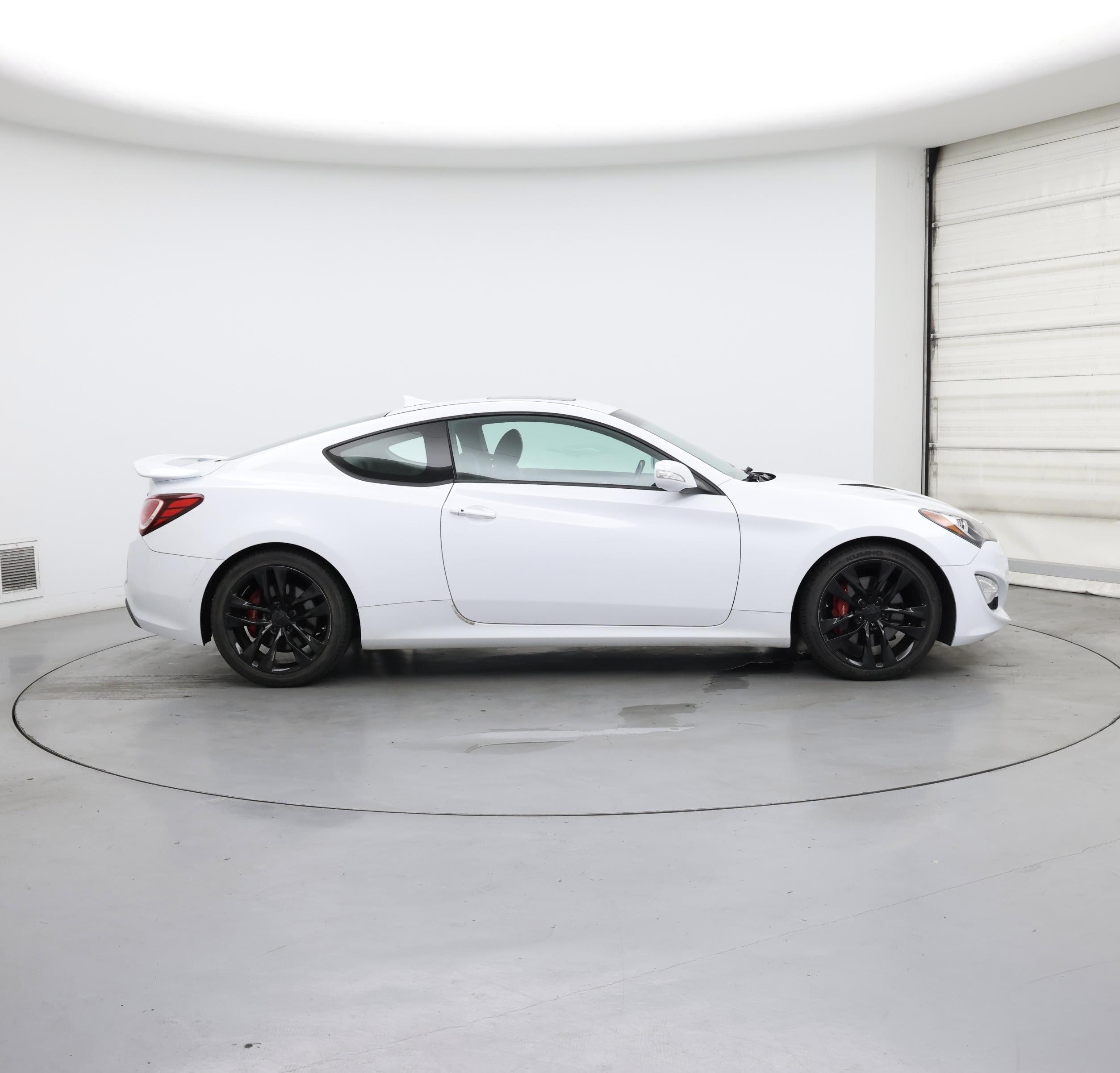 Thumbnail: 2016 Hyundai Genesis - 7