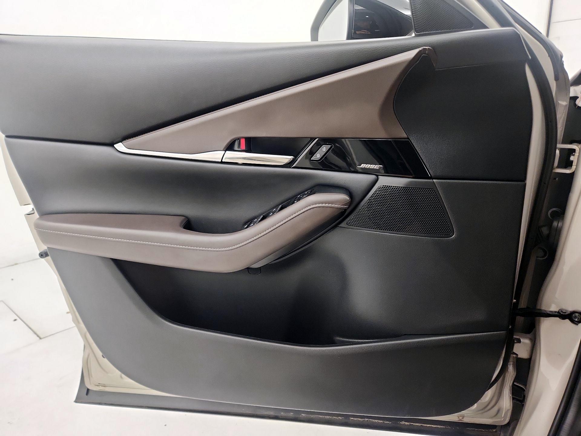 Thumbnail: 2023 Mazda CX-30 - 12