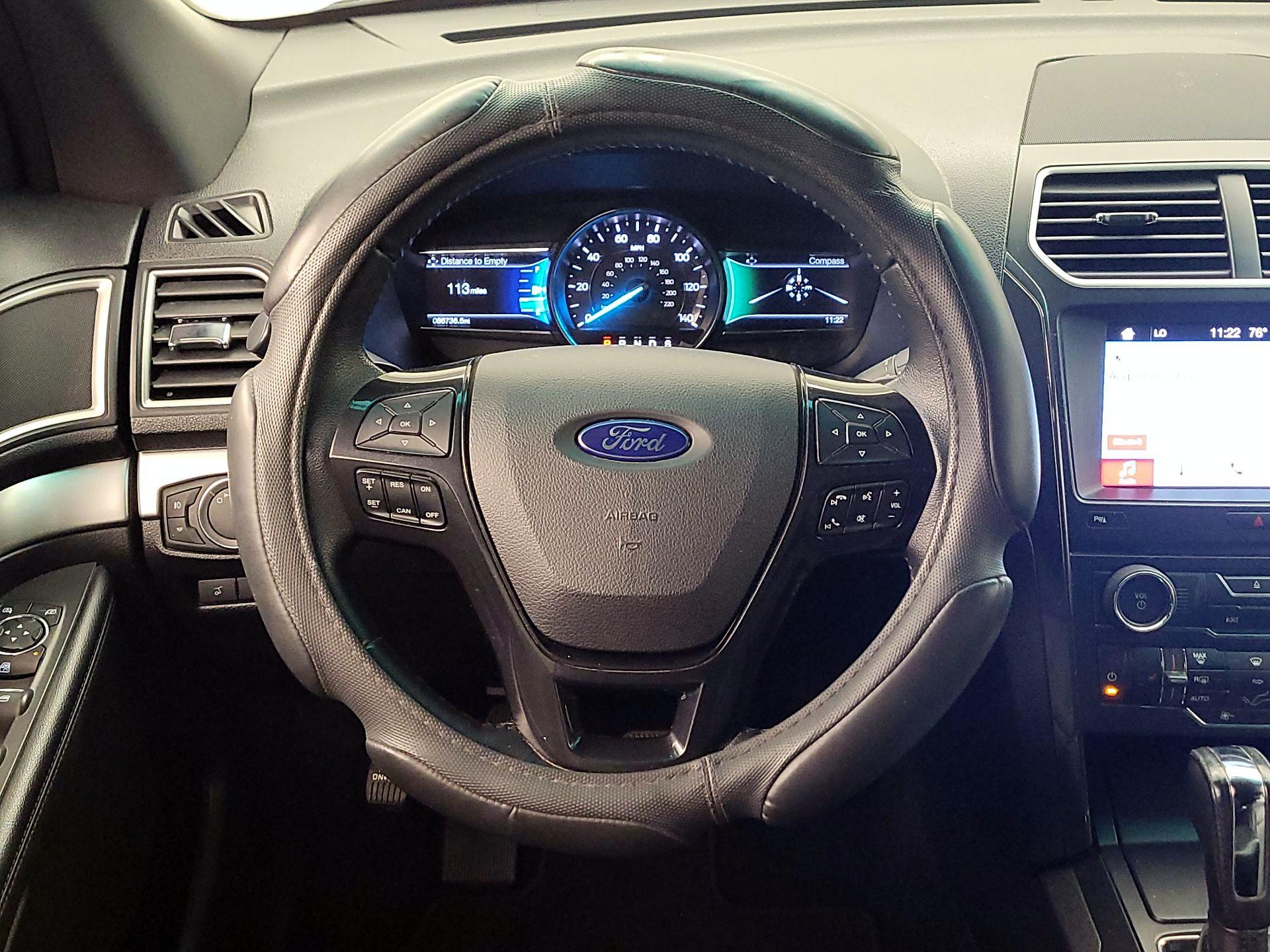 Thumbnail: 2017 Ford Explorer - 10