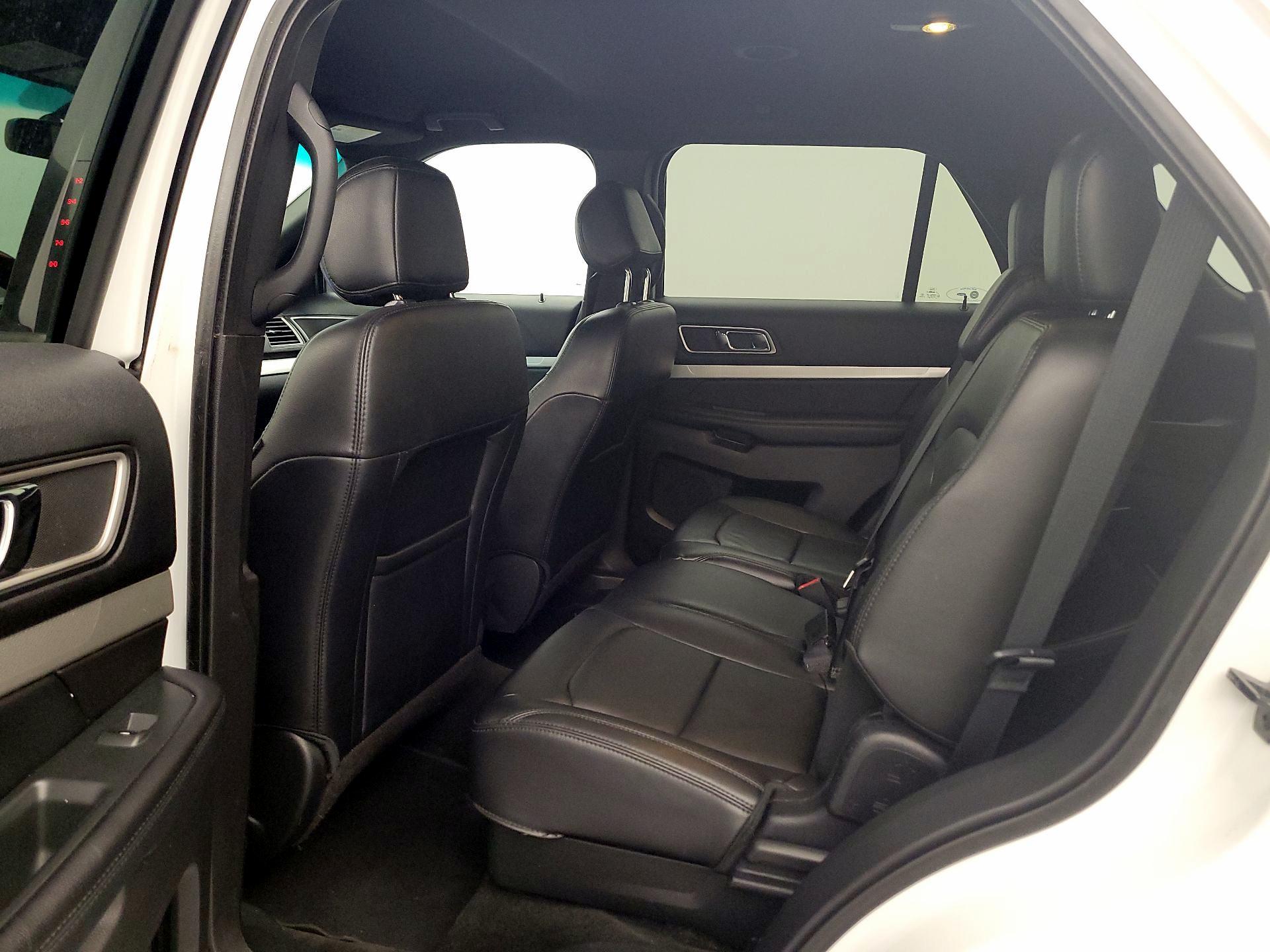 Thumbnail: 2017 Ford Explorer - 18