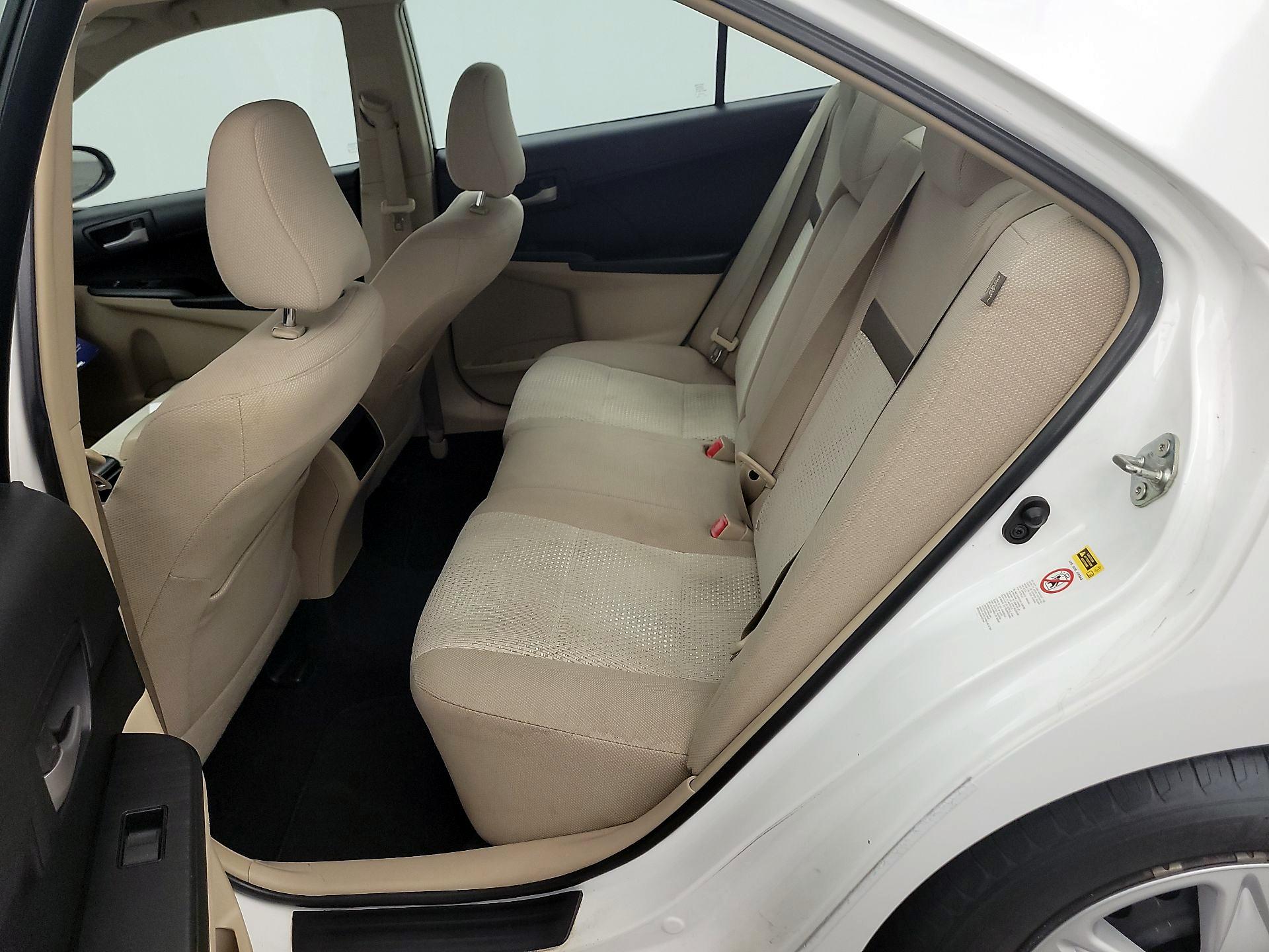 Thumbnail: 2014 Toyota Camry - 17
