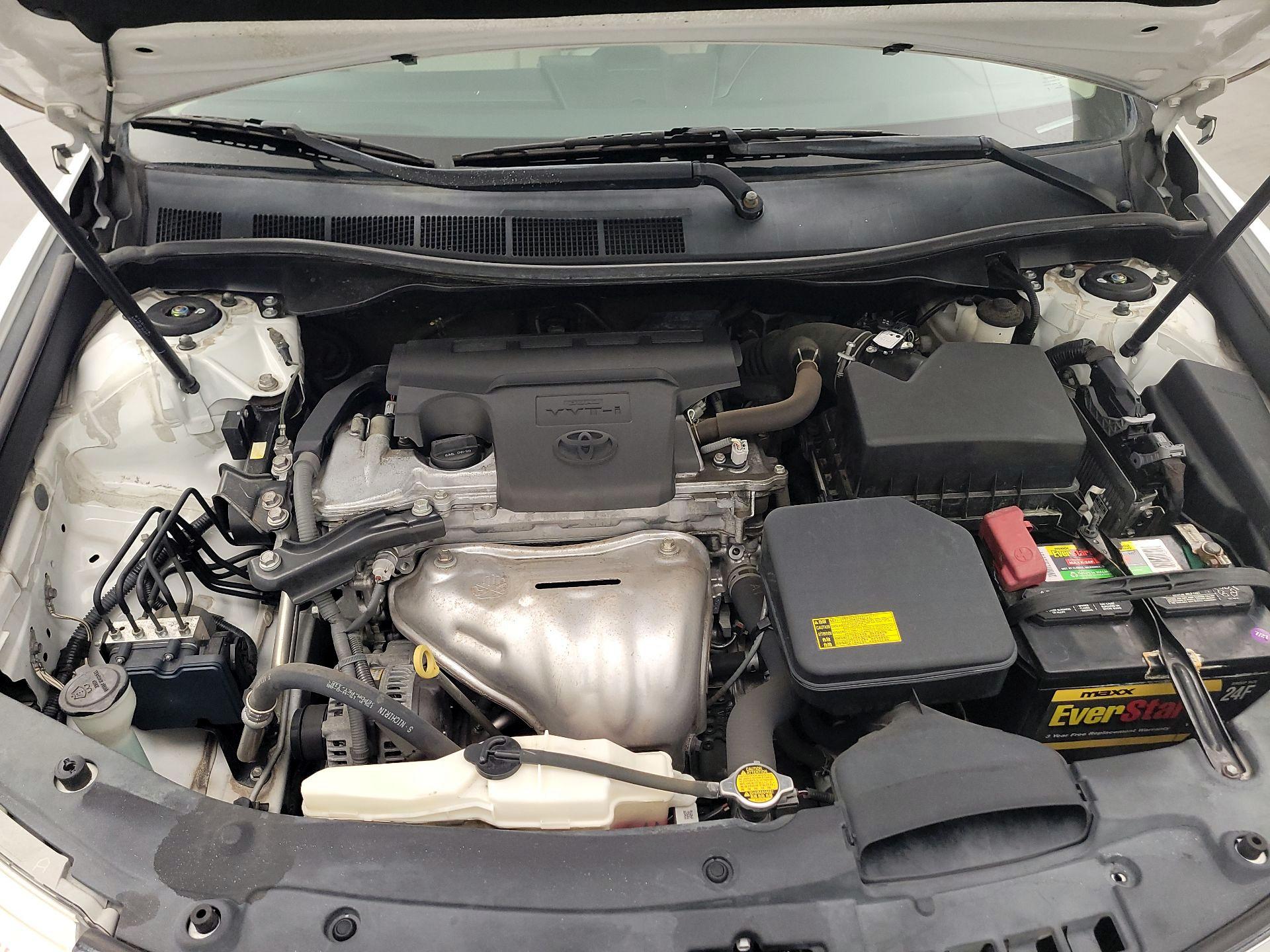 Thumbnail: 2014 Toyota Camry - 20
