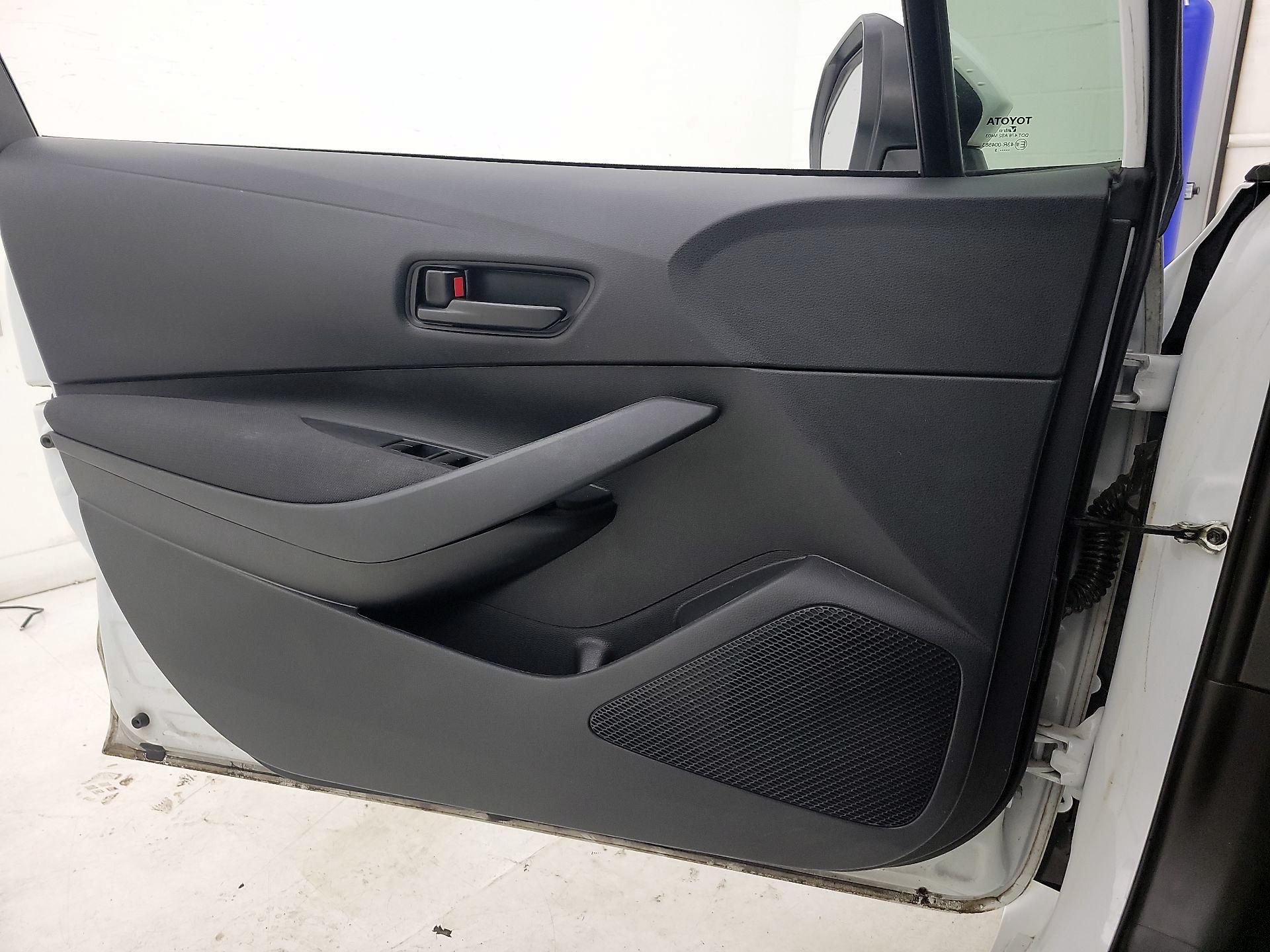 Thumbnail: 2023 Toyota Corolla - 12