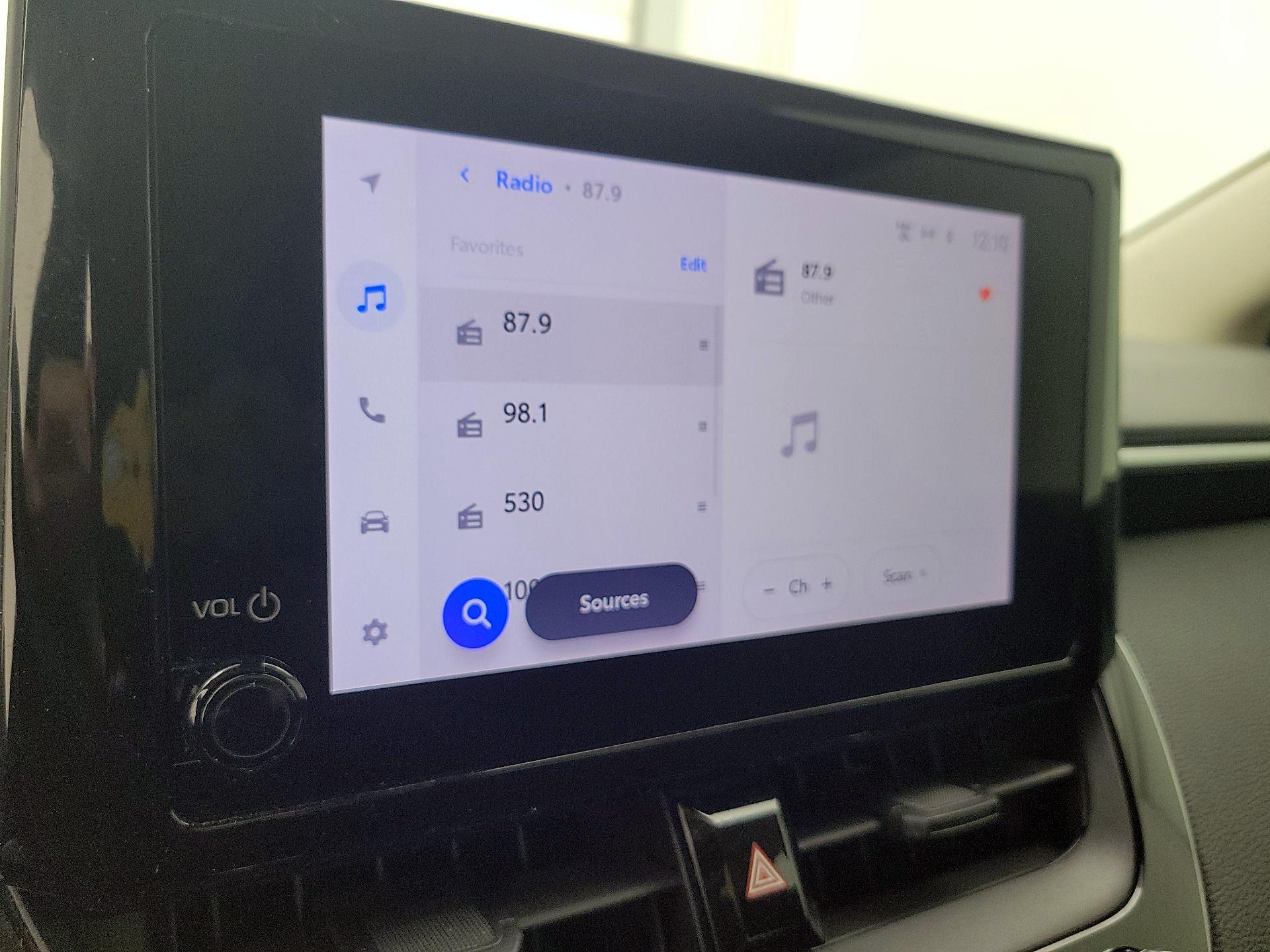 Thumbnail: 2023 Toyota Corolla - 15