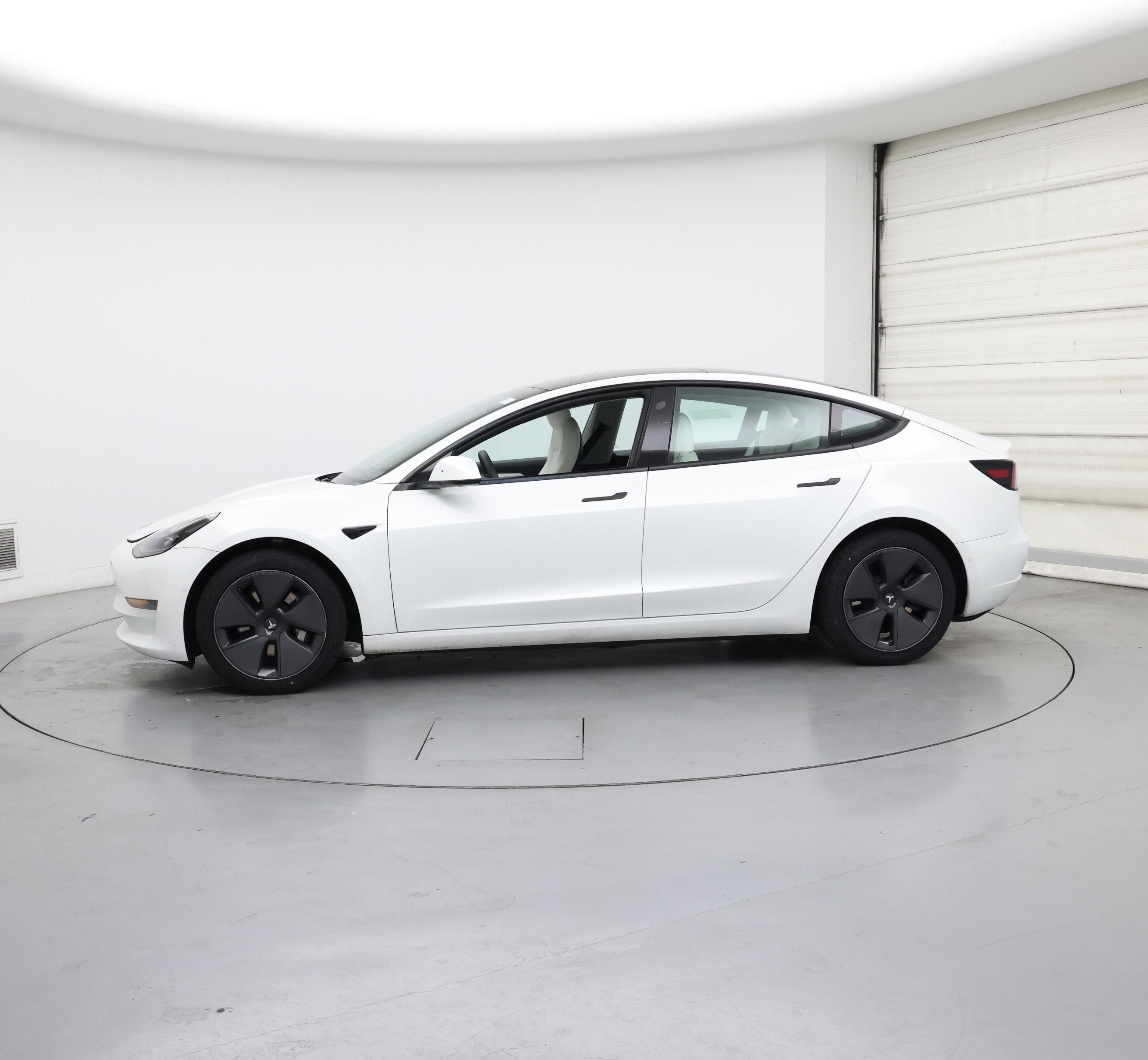 Thumbnail: 2021 Tesla Model 3 - 3