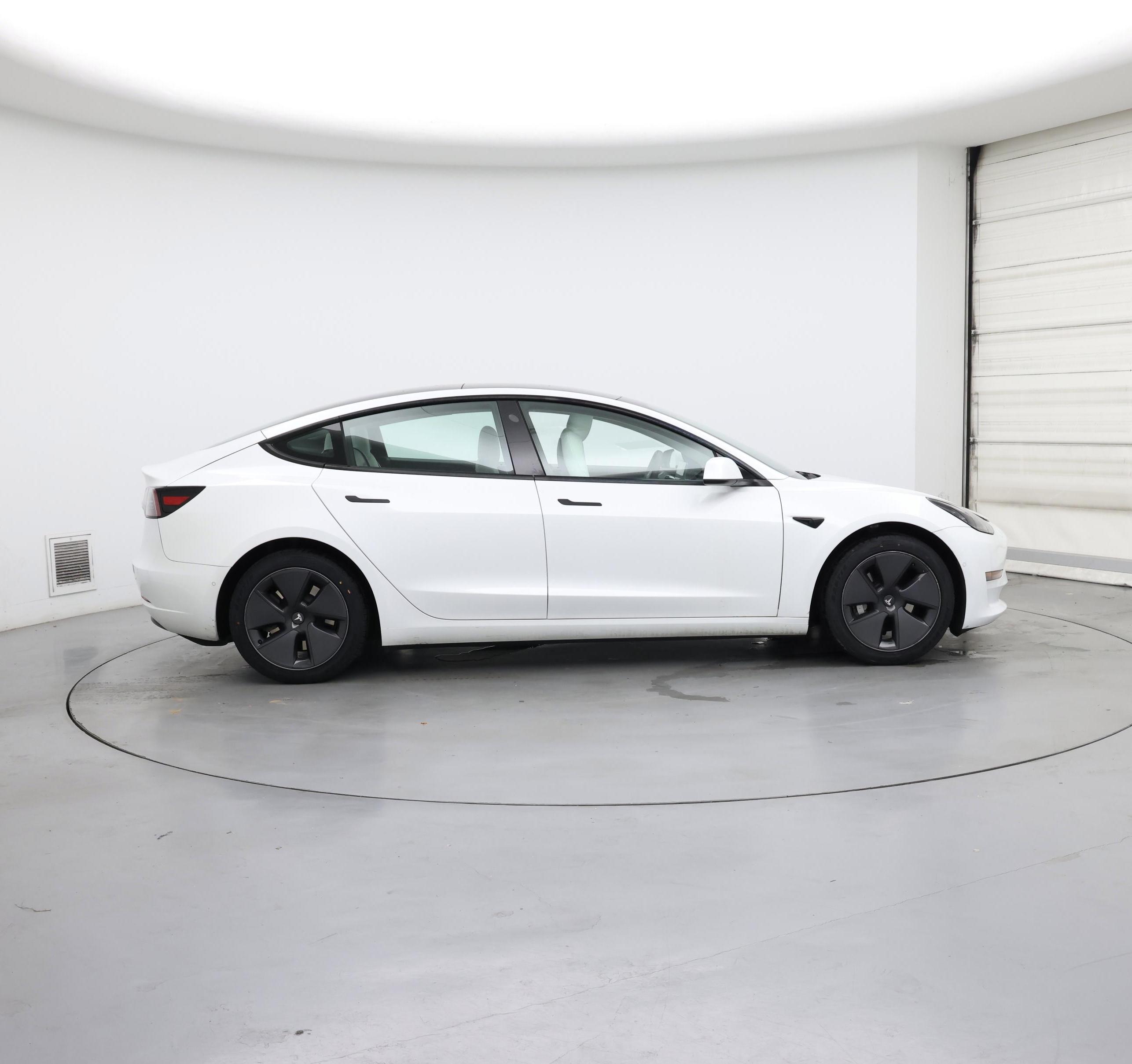 Thumbnail: 2021 Tesla Model 3 - 7