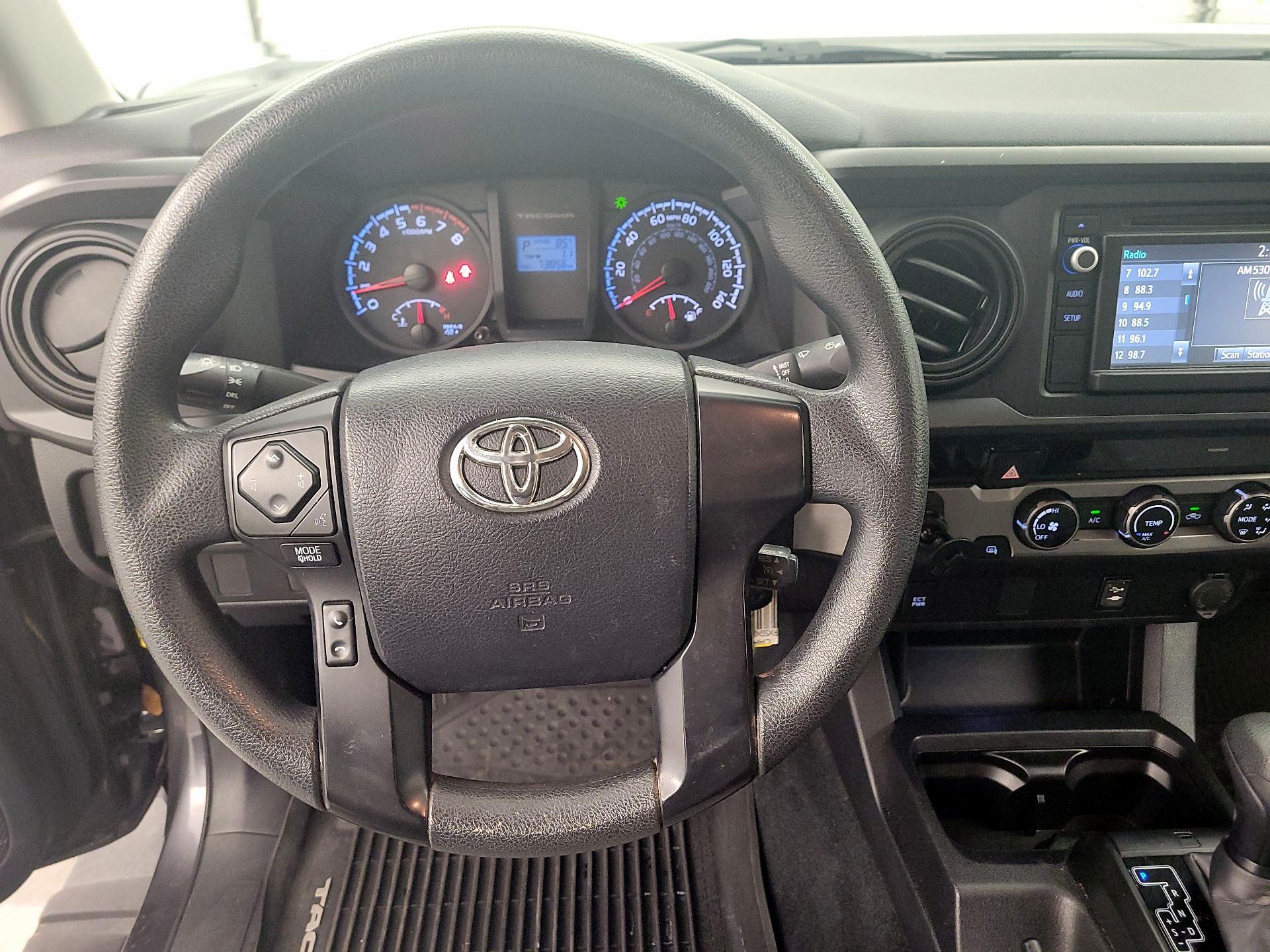 Thumbnail: 2017 Toyota Tacoma - 10