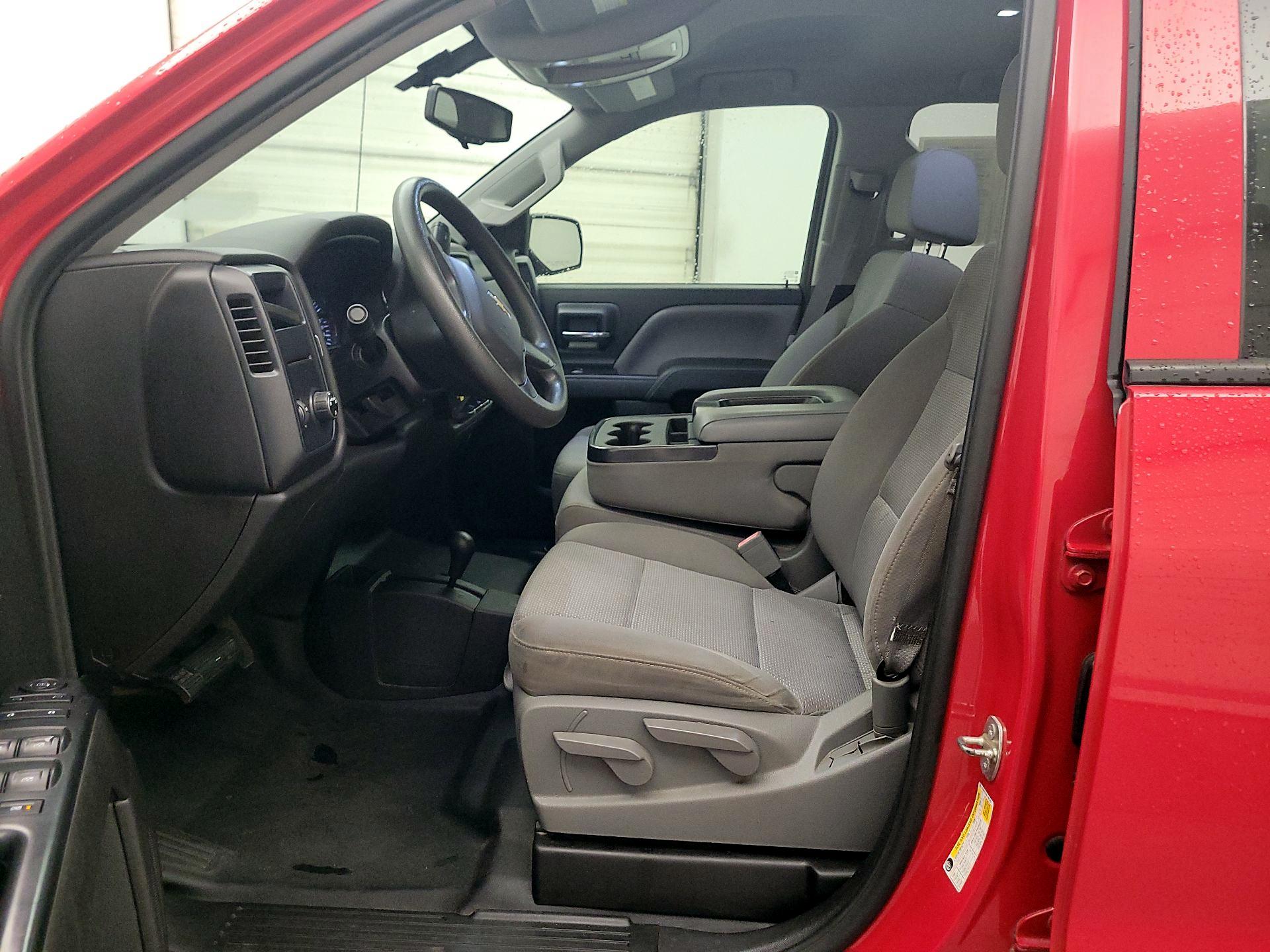 Thumbnail: 2015 Chevrolet Silverado 1500 - 11