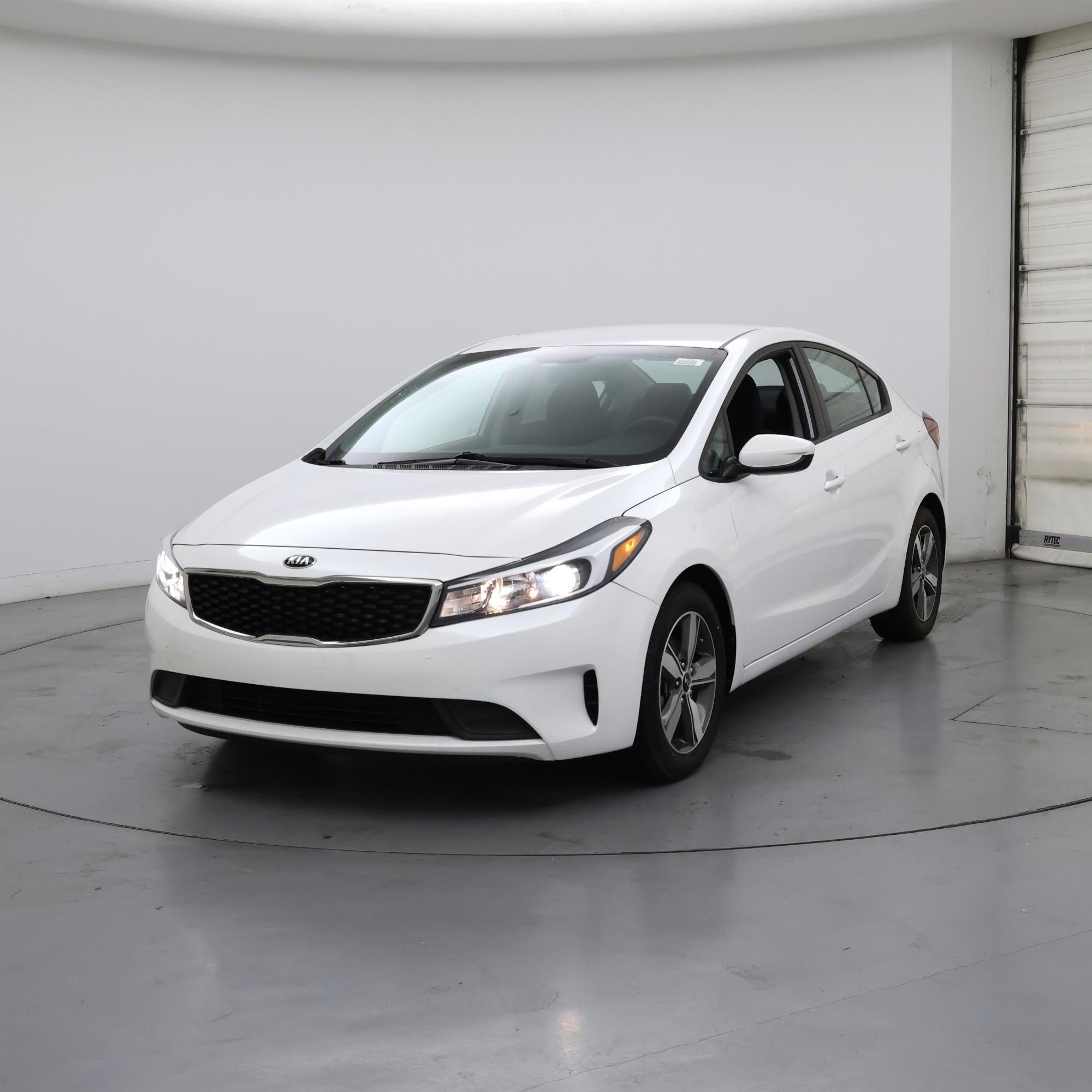 Thumbnail: 2018 Kia Forte - 4