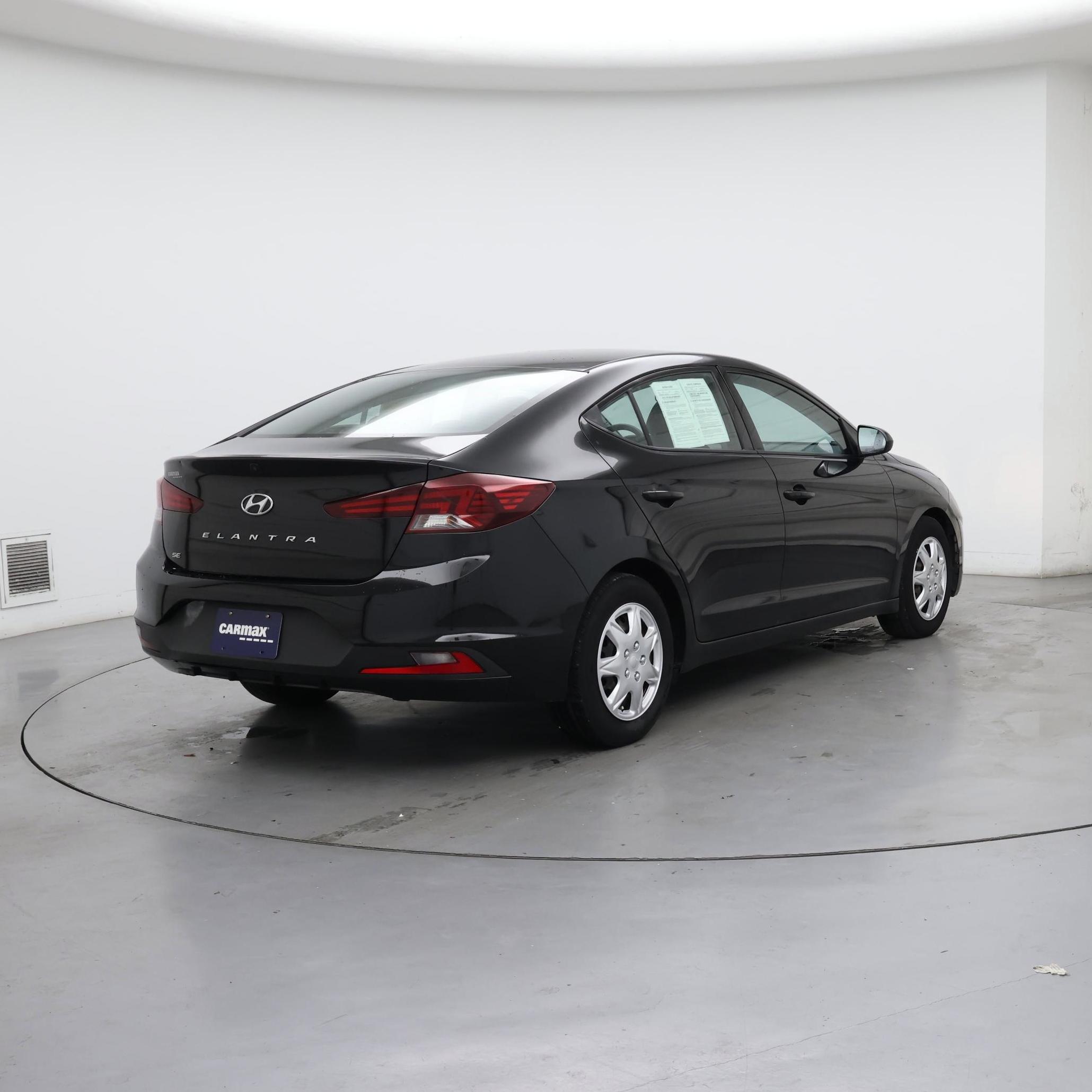 Thumbnail: 2019 Hyundai Elantra - 8