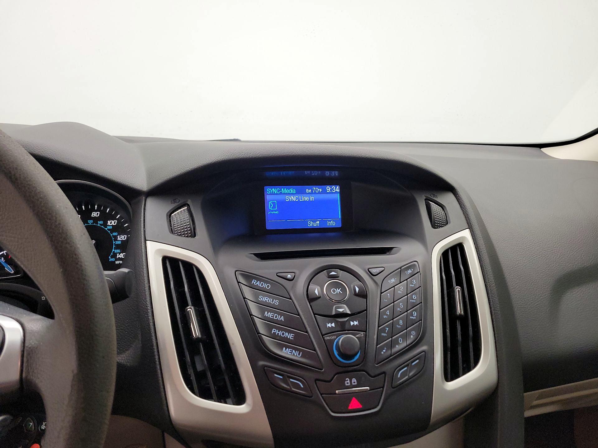 Thumbnail: 2014 Ford Focus - 13