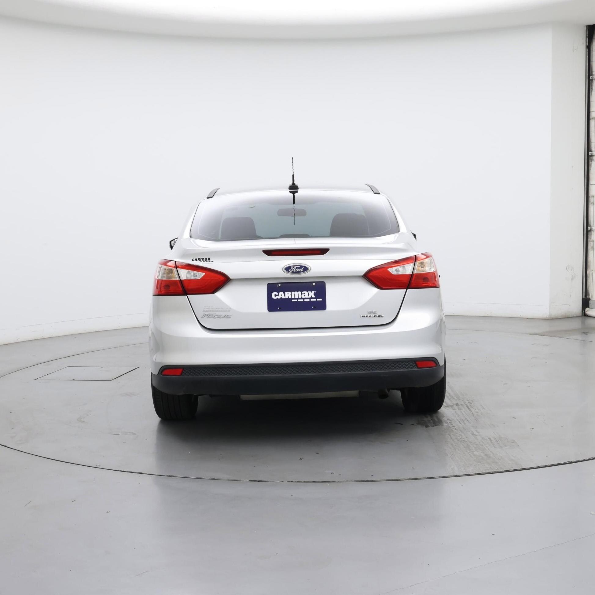 Thumbnail: 2014 Ford Focus - 6