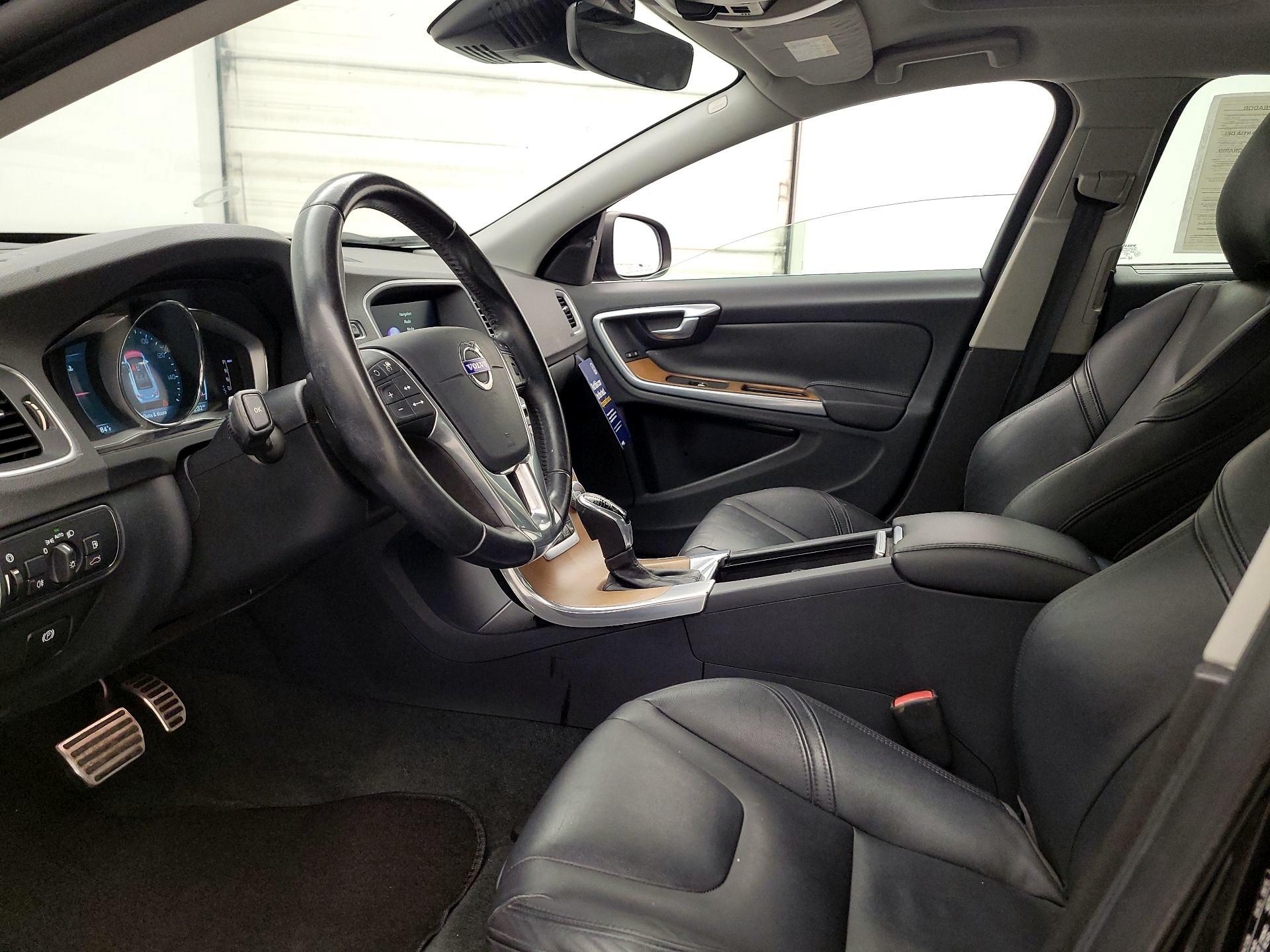Thumbnail: 2016 Volvo S60 - 11