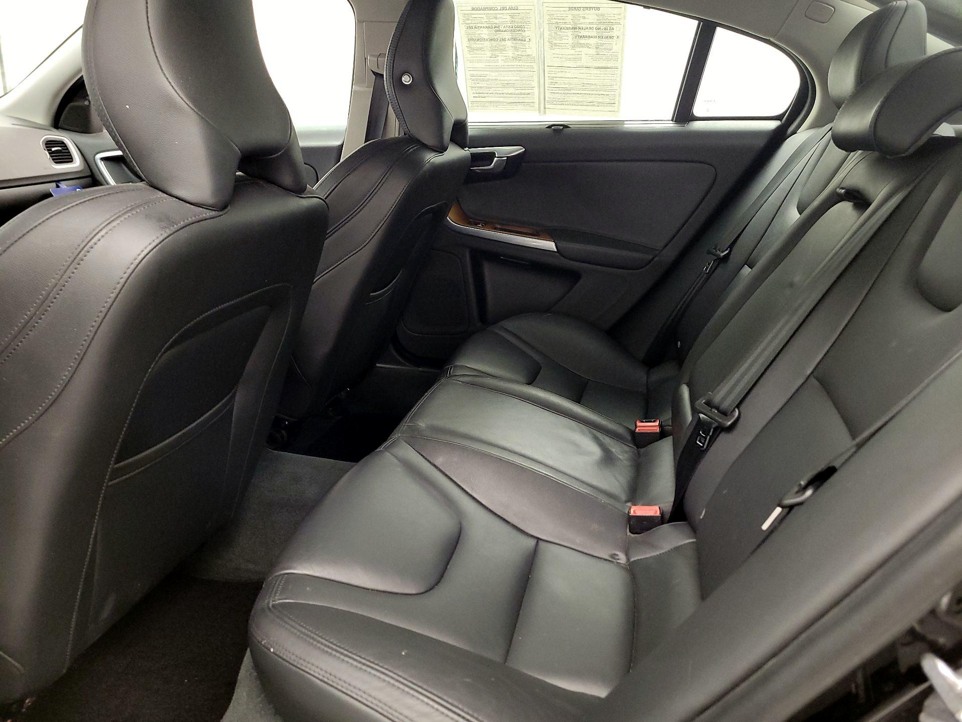 Thumbnail: 2016 Volvo S60 - 19