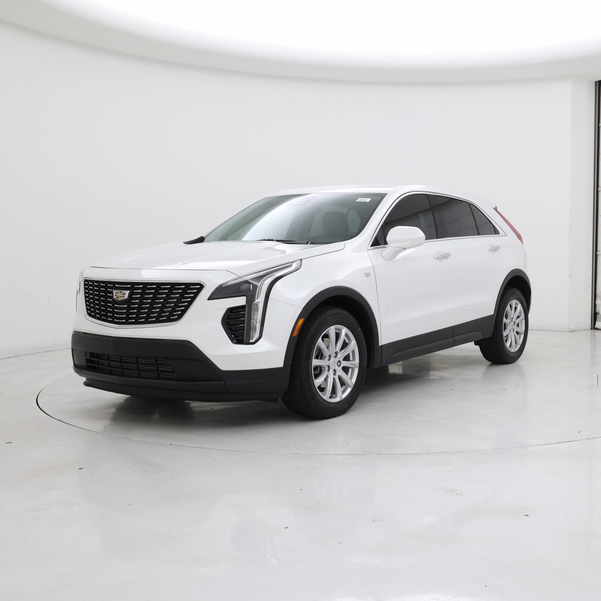Thumbnail: 2023 Cadillac XT4 - 4