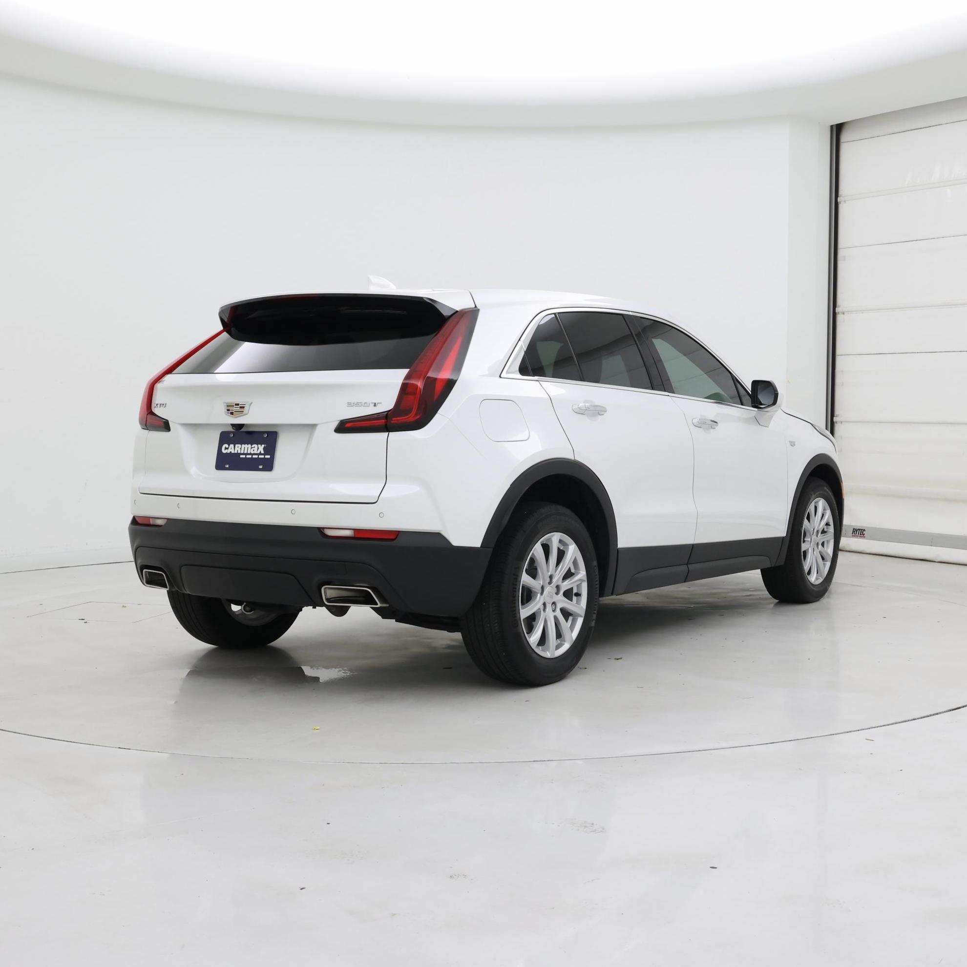 Thumbnail: 2023 Cadillac XT4 - 8