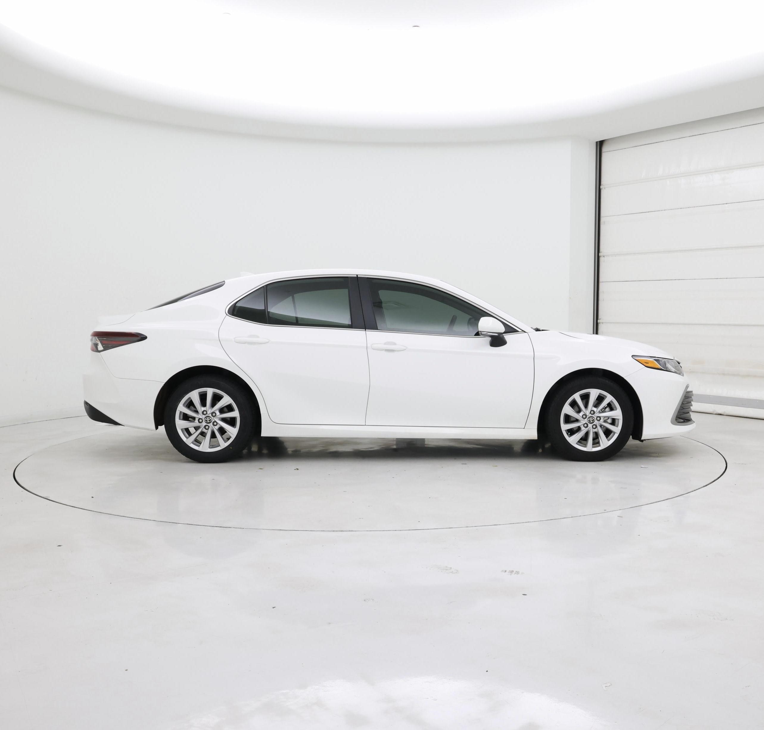 Thumbnail: 2023 Toyota Camry - 7