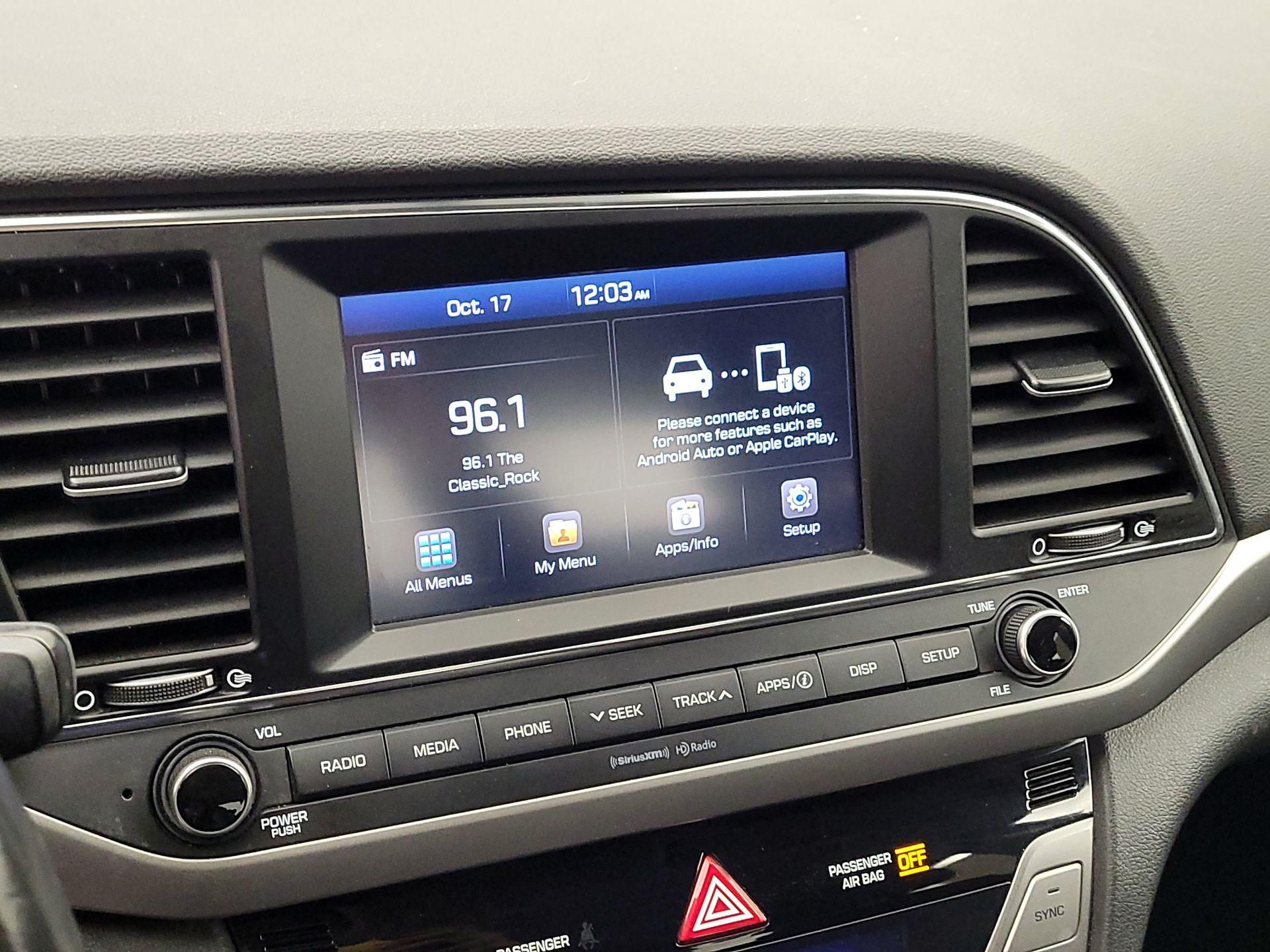 Thumbnail: 2018 Hyundai Elantra - 15