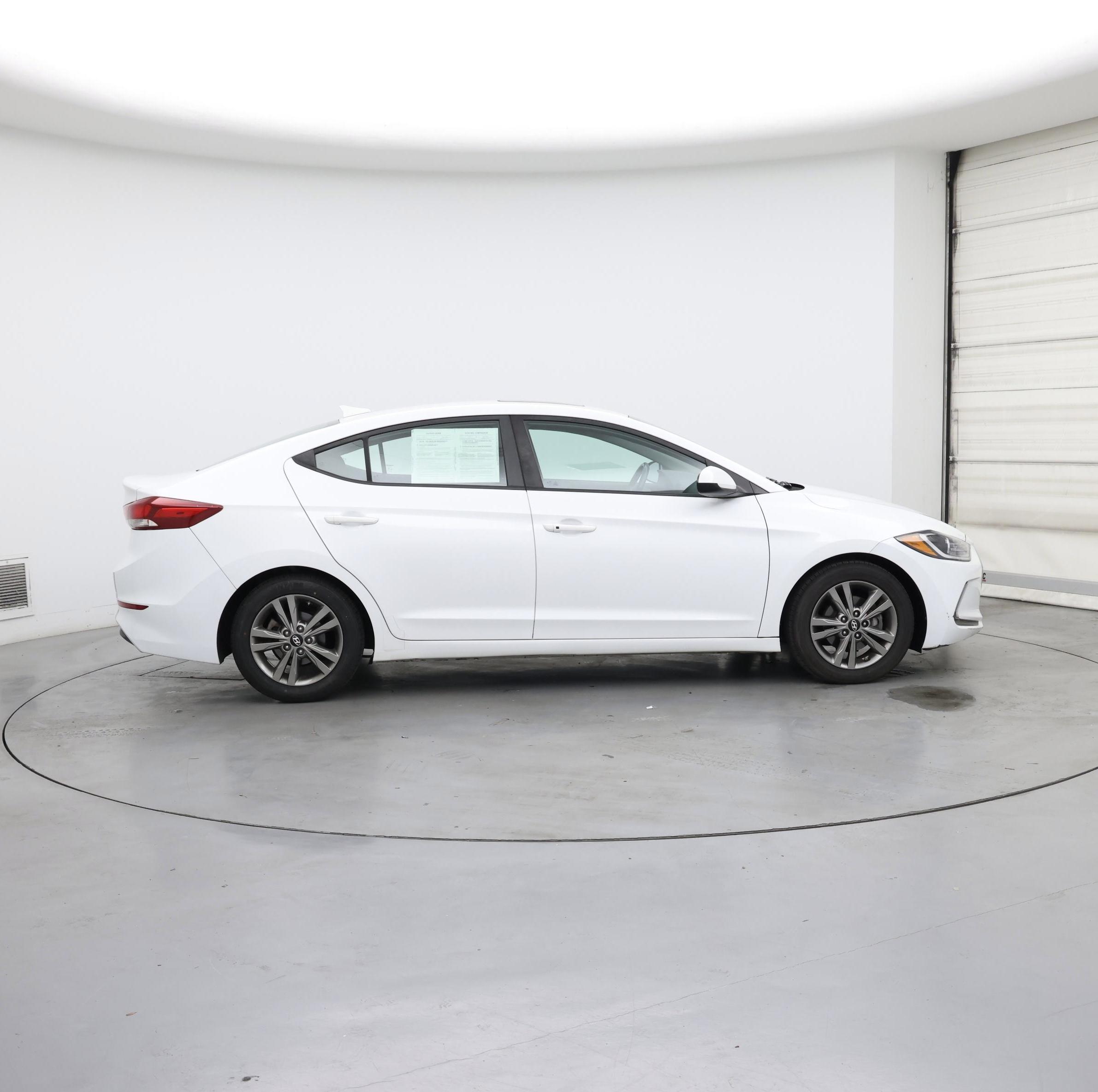 Thumbnail: 2018 Hyundai Elantra - 7