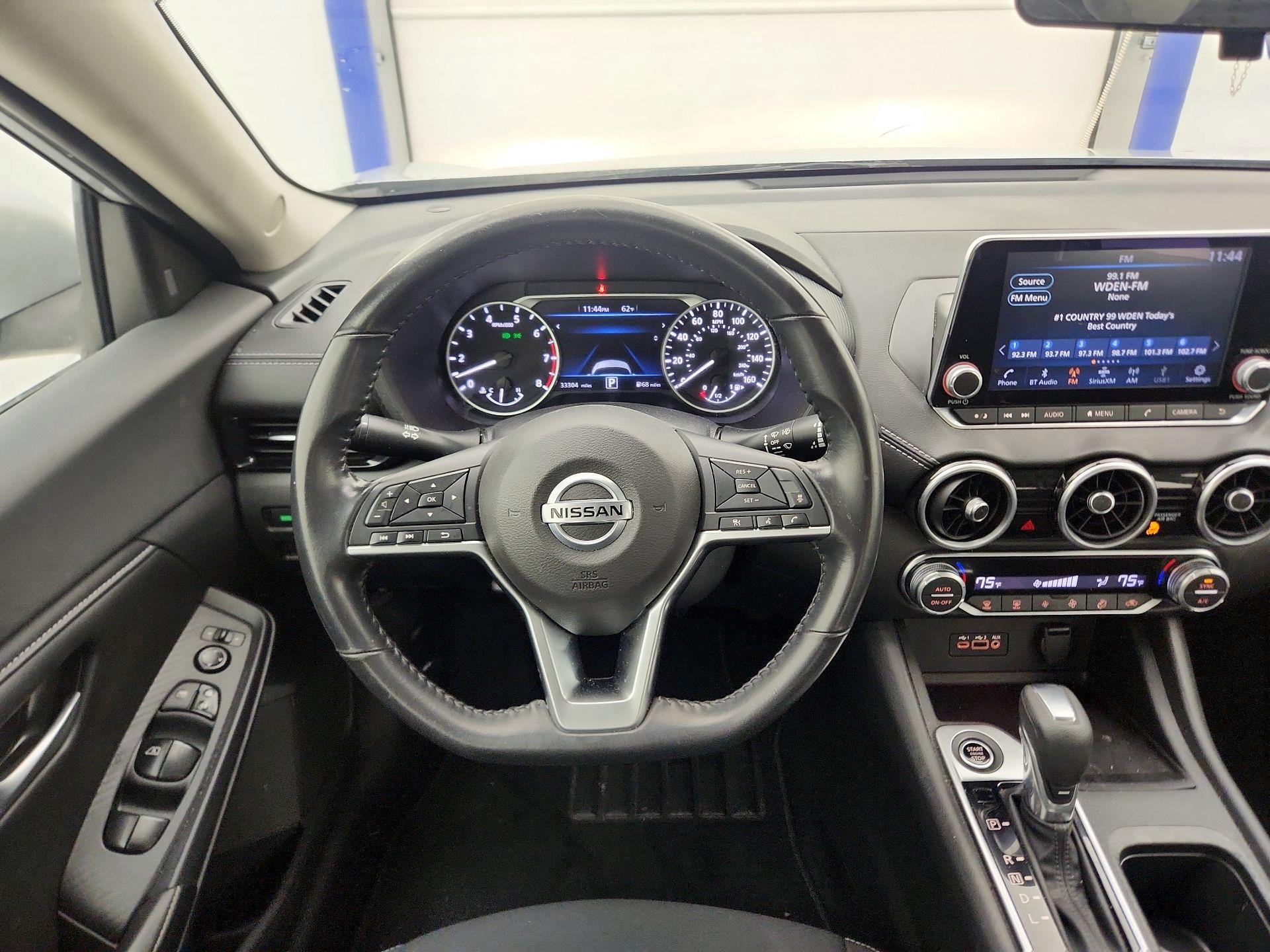 Thumbnail: 2021 Nissan Sentra - 10