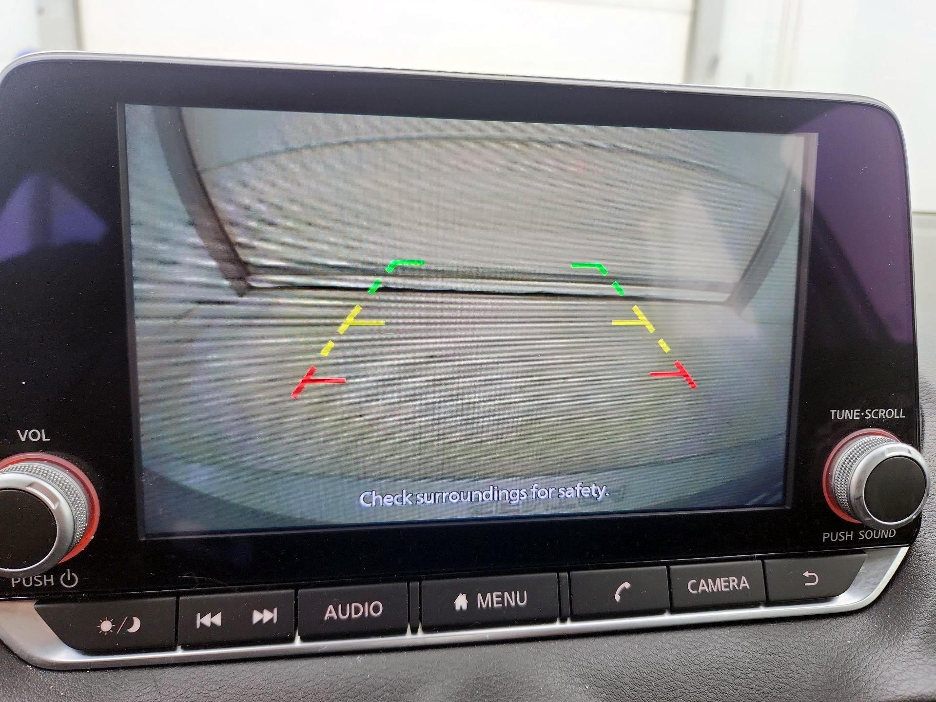 Thumbnail: 2021 Nissan Sentra - 14