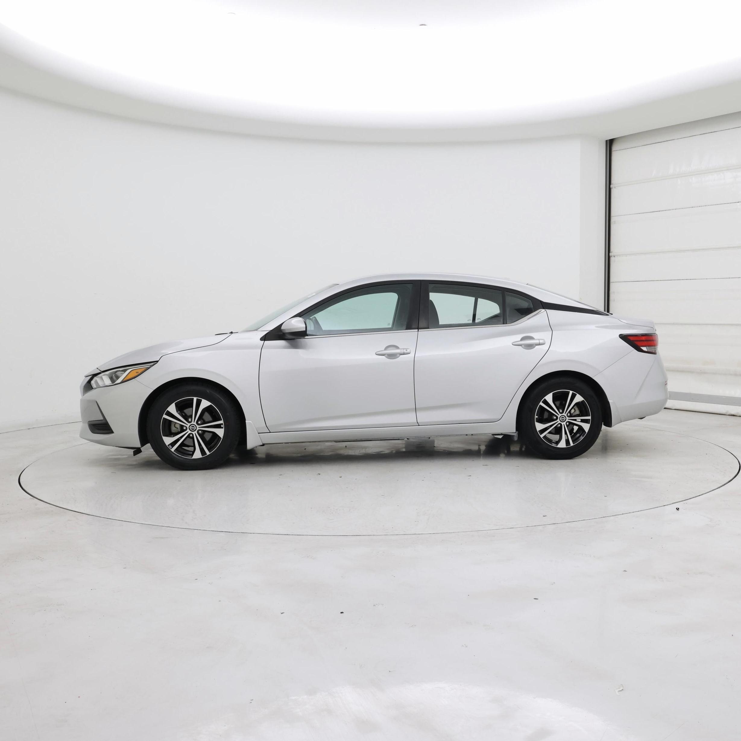 Thumbnail: 2021 Nissan Sentra - 3