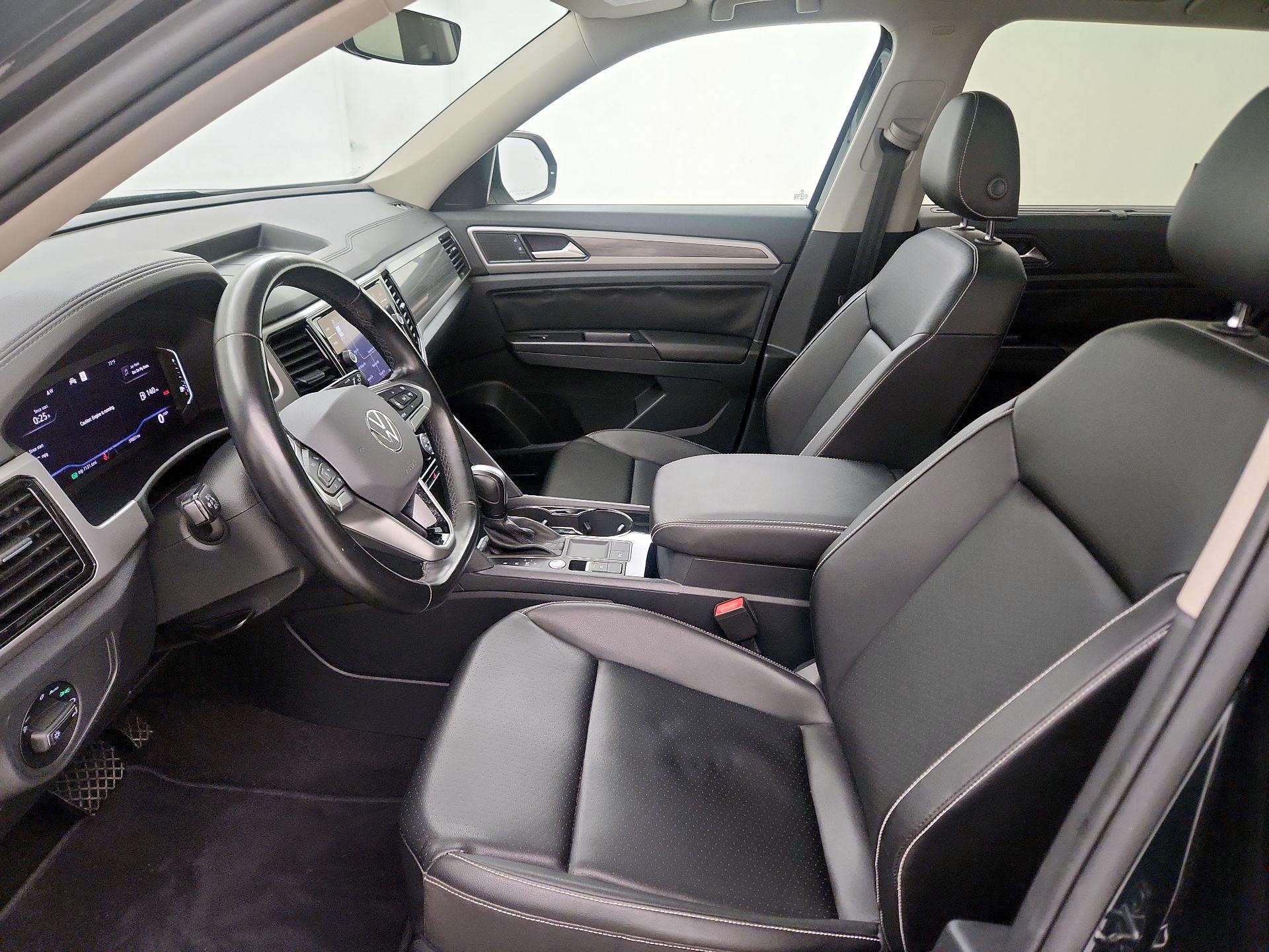 Thumbnail: 2021 Volkswagen Atlas - 11