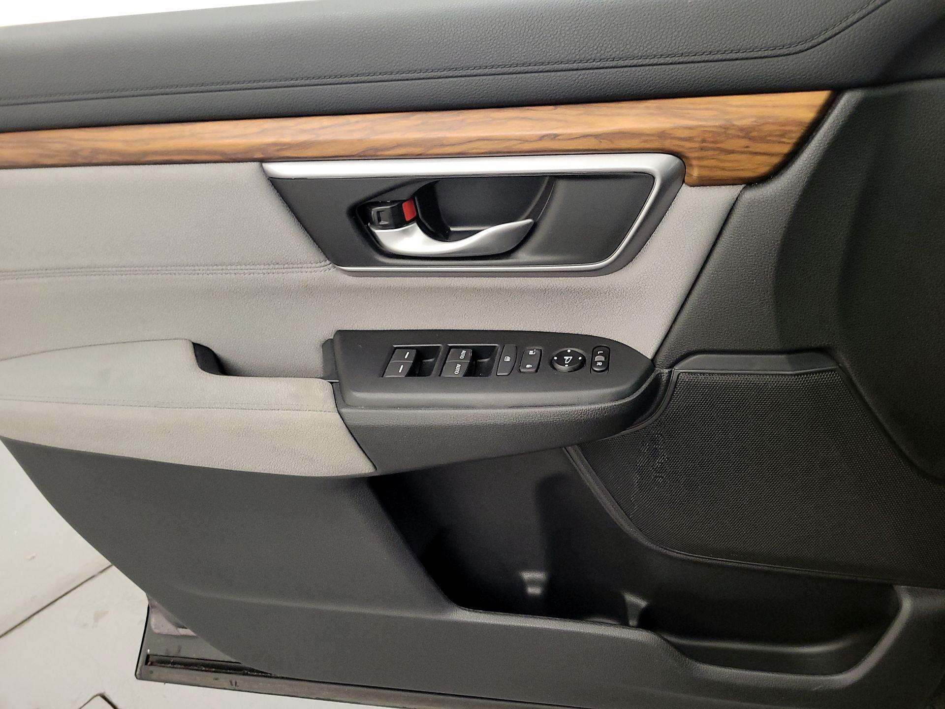 Thumbnail: 2017 Honda CR-V - 12