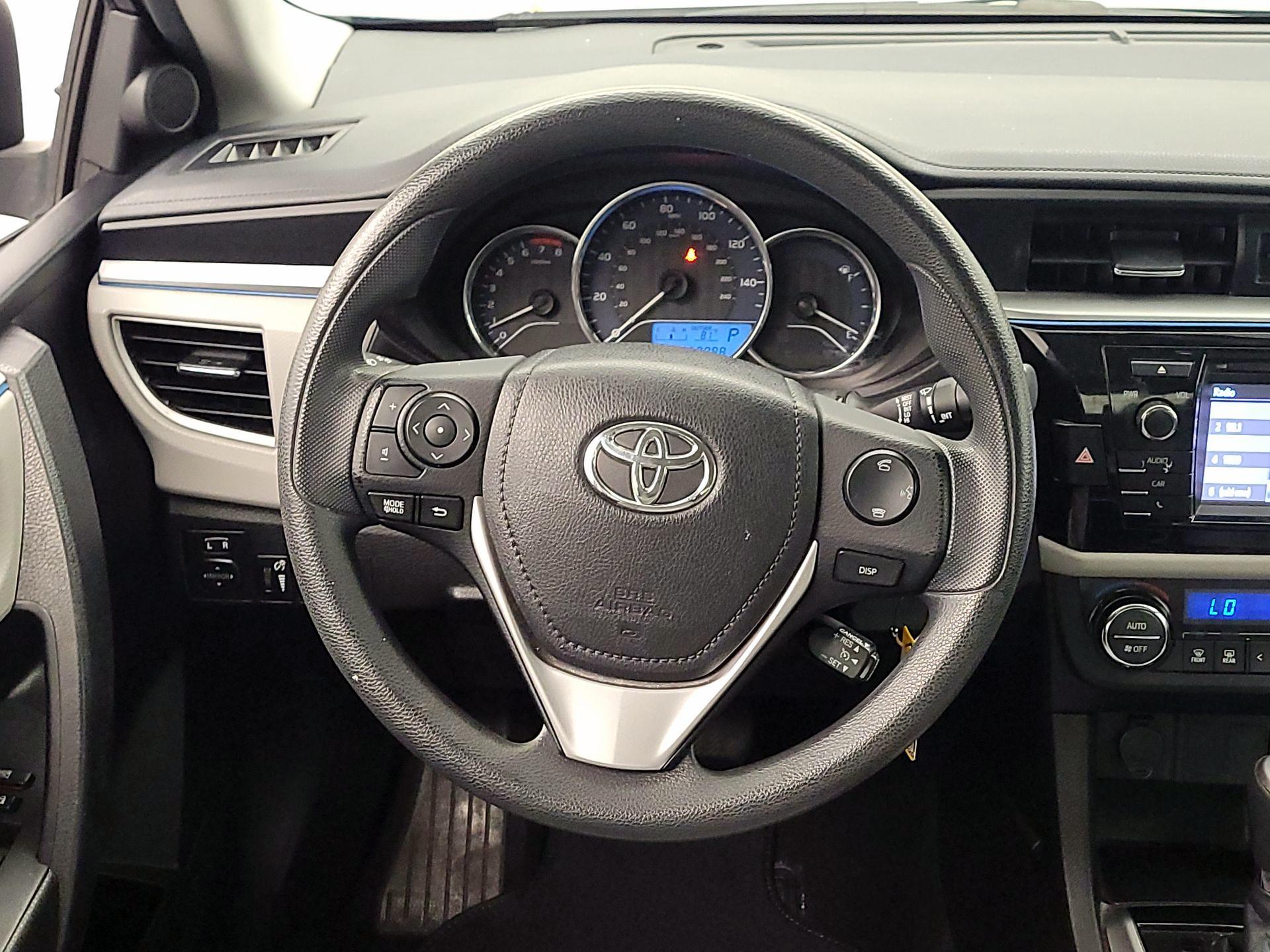 Thumbnail: 2016 Toyota Corolla - 10