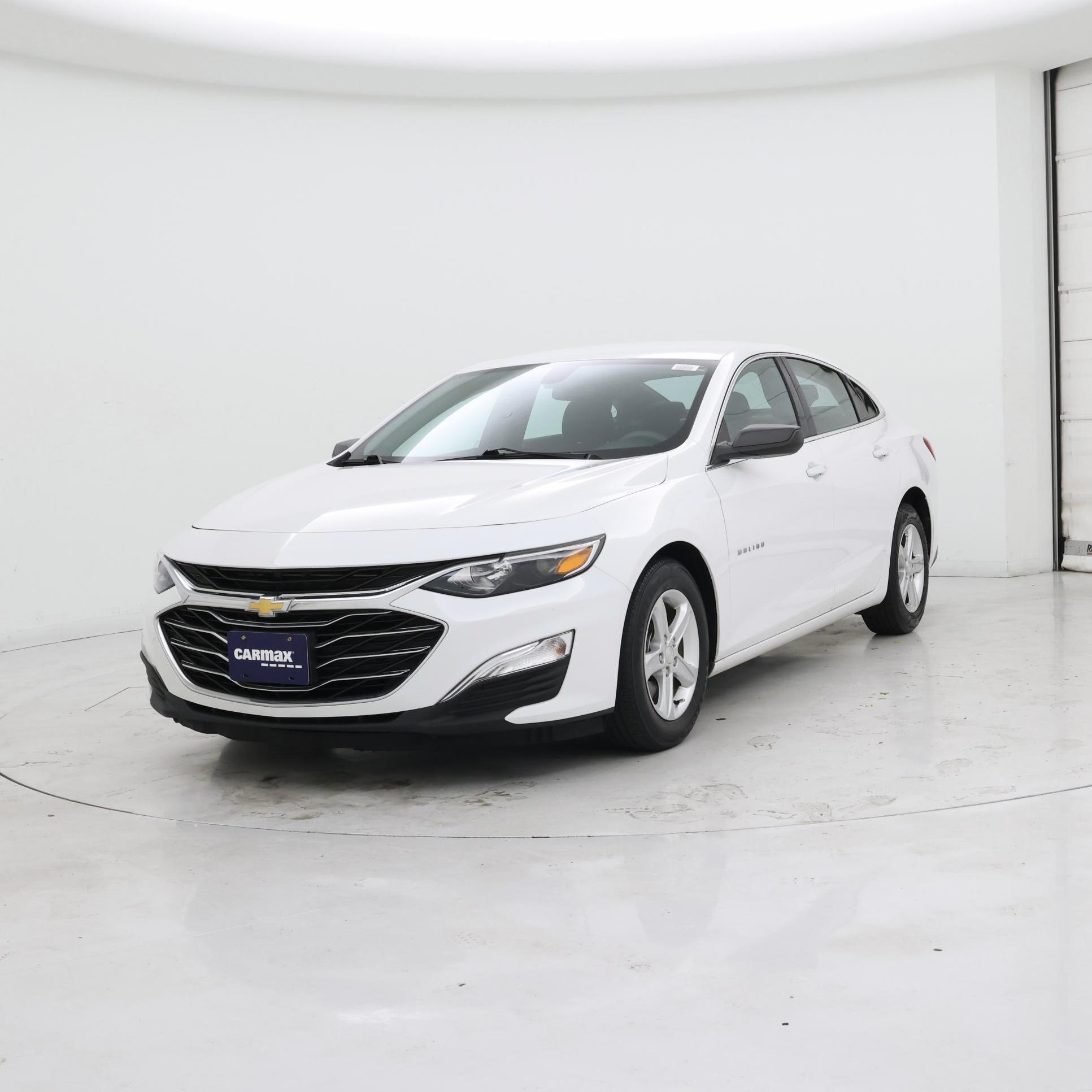 Thumbnail: 2020 Chevrolet Malibu - 4