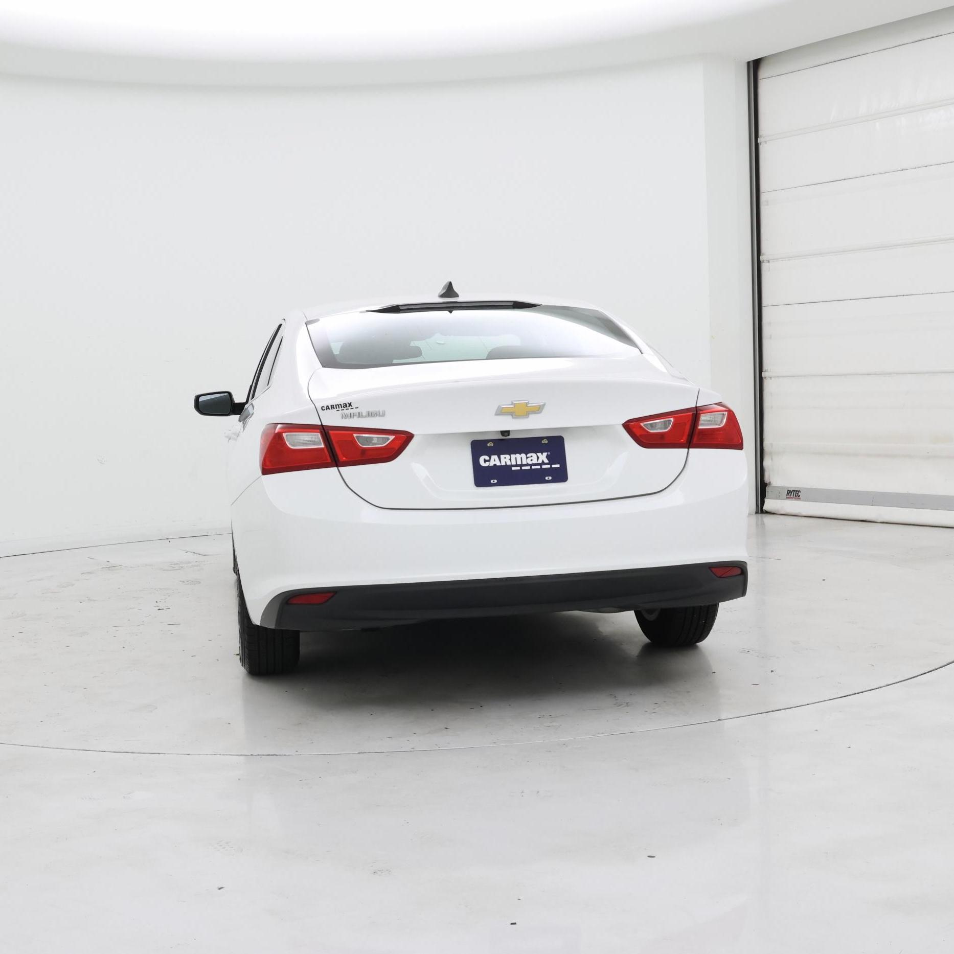 Thumbnail: 2020 Chevrolet Malibu - 6