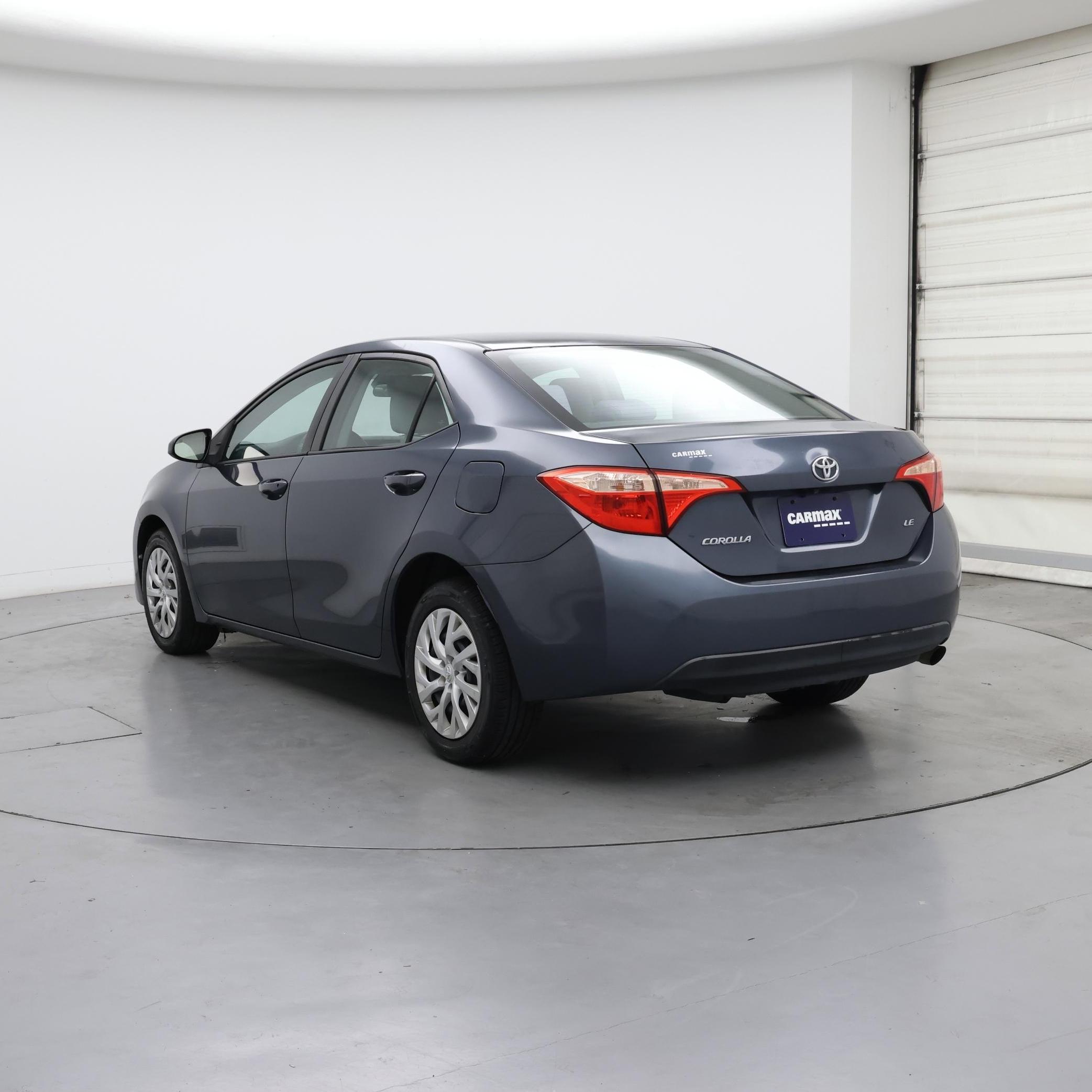 Thumbnail: 2017 Toyota Corolla - 2