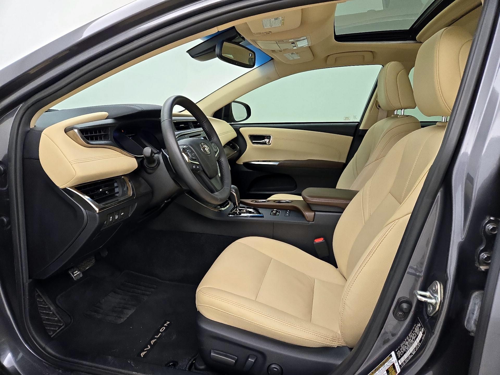 Thumbnail: 2018 Toyota Avalon - 11