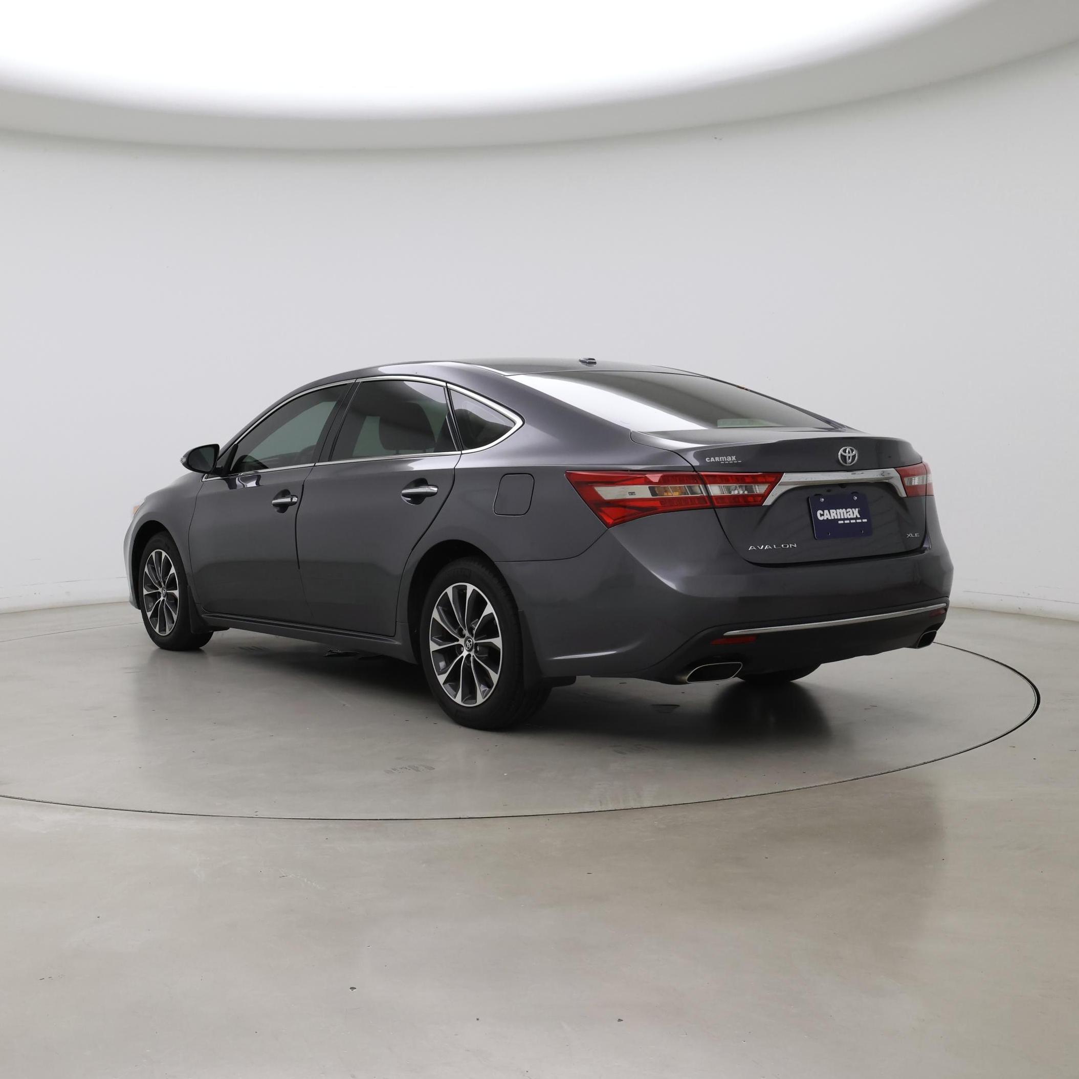 Thumbnail: 2018 Toyota Avalon - 2