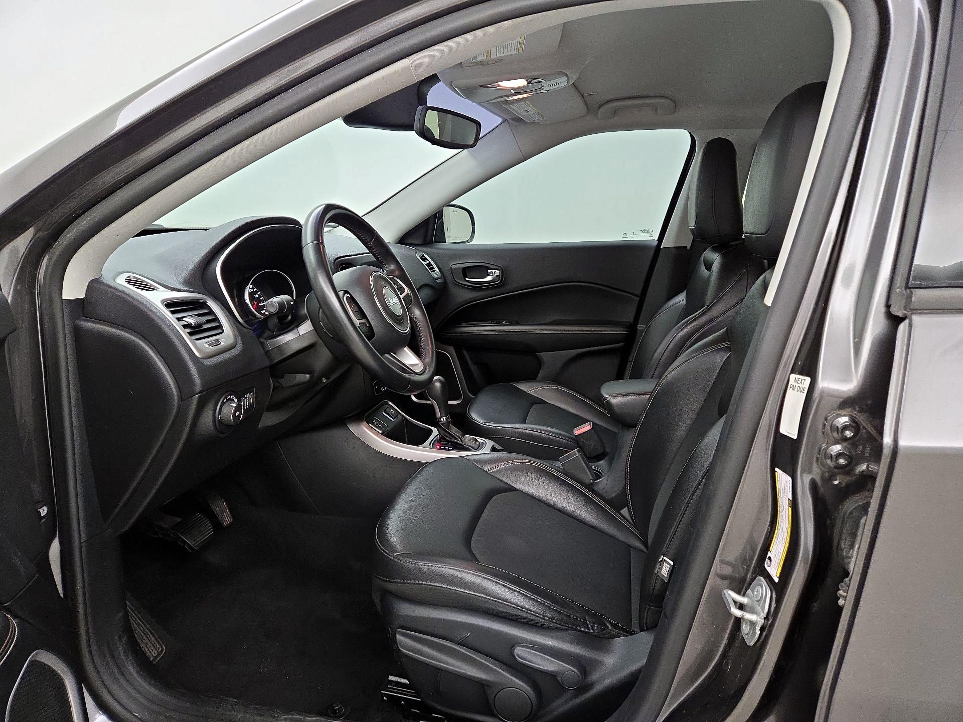 Thumbnail: 2019 Jeep Compass - 11