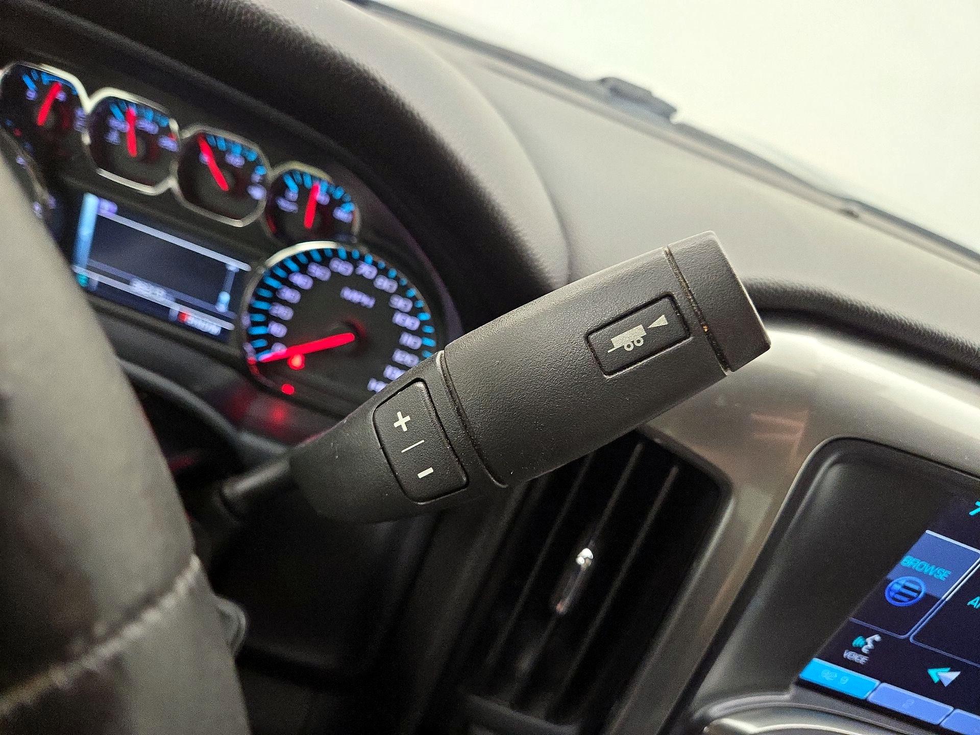 Thumbnail: 2015 Chevrolet Silverado 1500 - 17