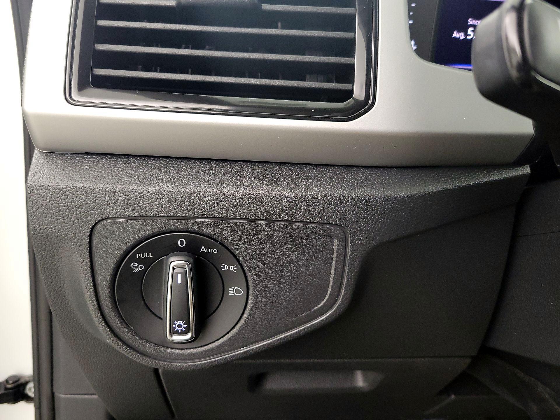 Thumbnail: 2023 Volkswagen Atlas - 11