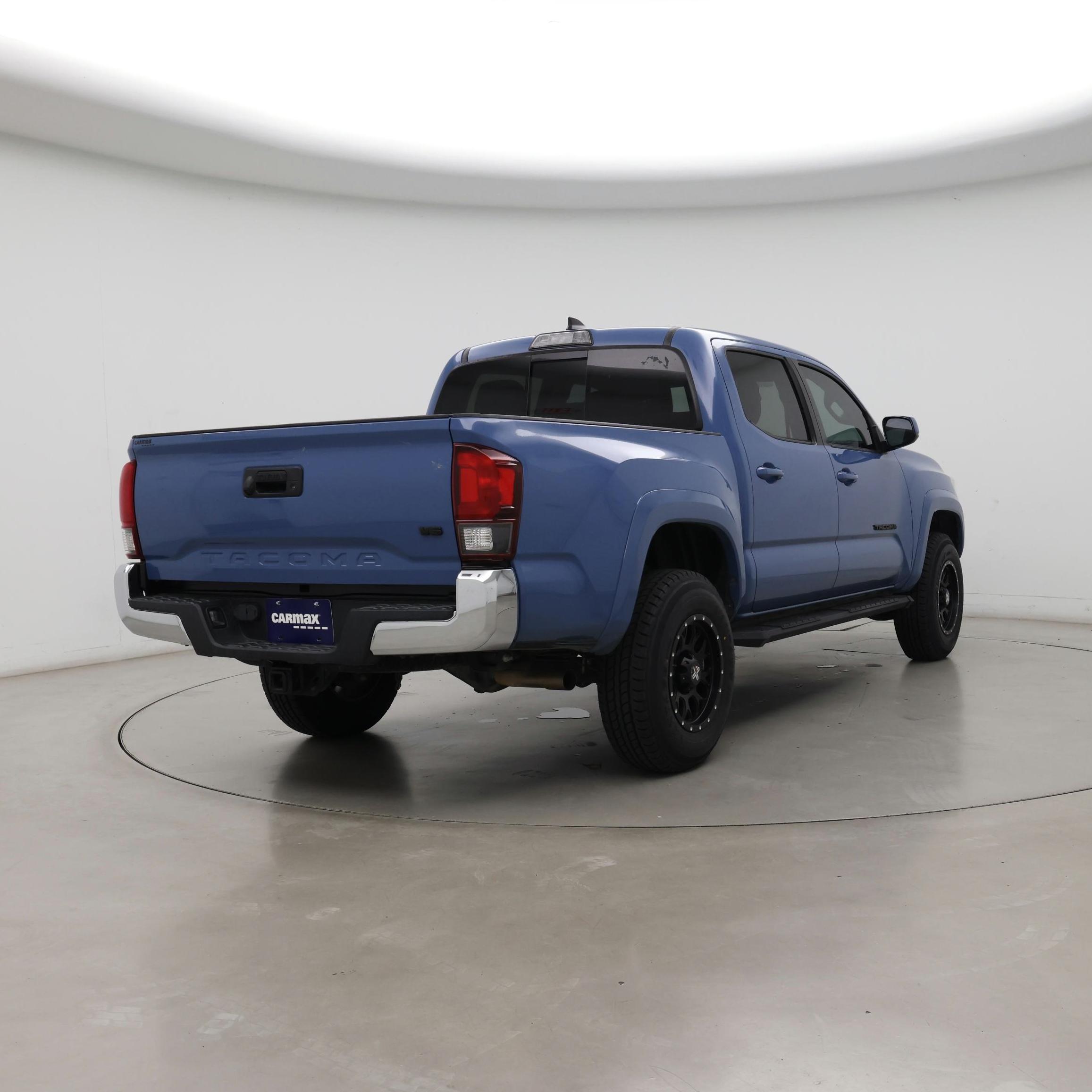 Thumbnail: 2019 Toyota Tacoma - 8