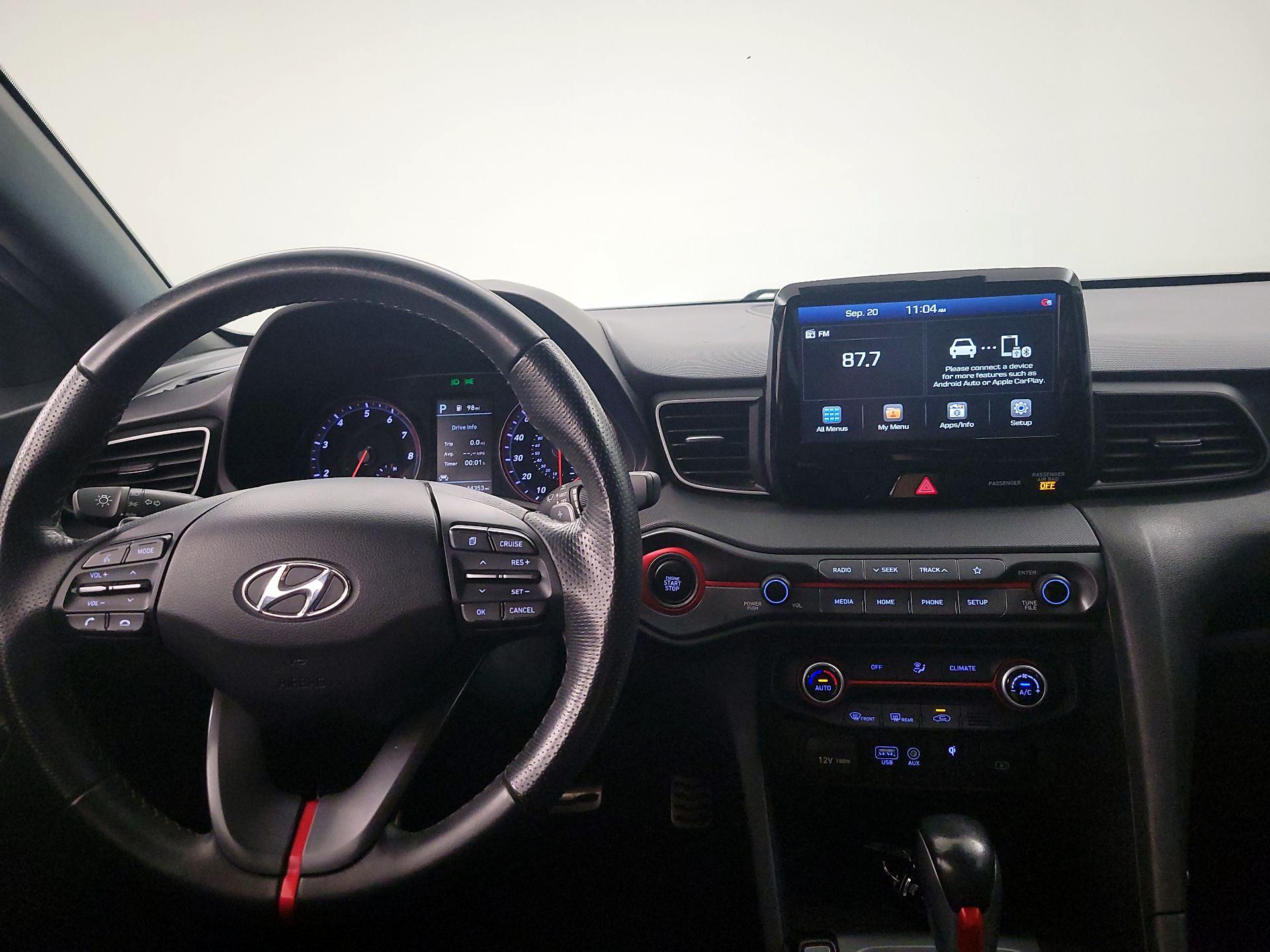 Thumbnail: 2020 Hyundai Veloster - 8